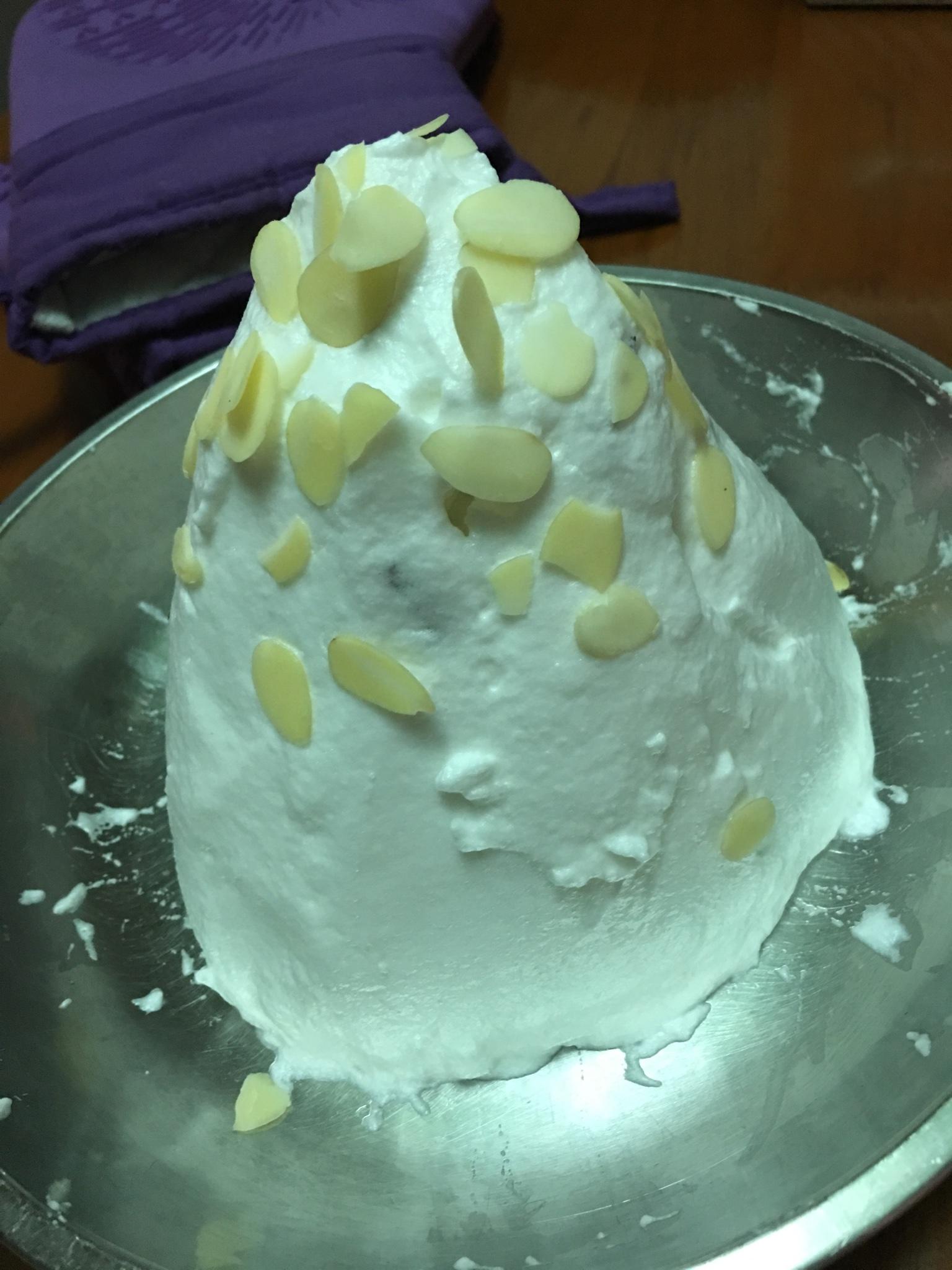 蛋白梳芙釐蛋糕的做法 步骤2