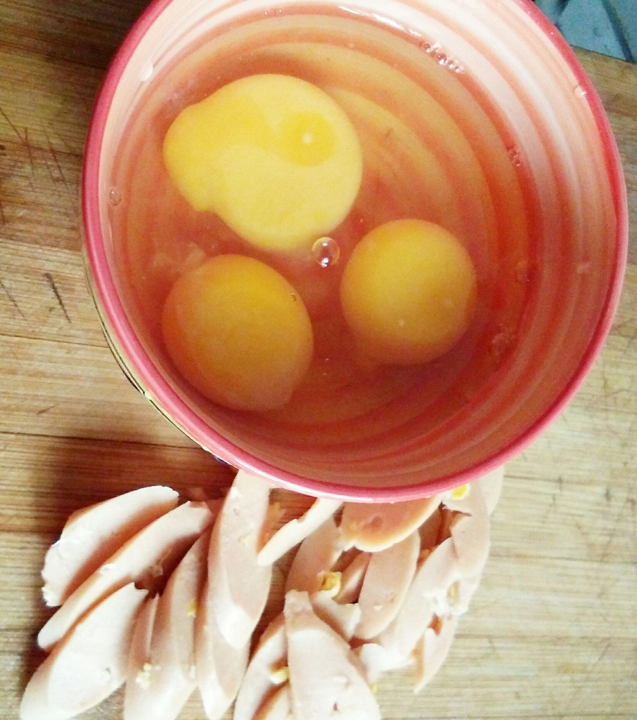 早餐，雞蛋，火腿腸，的做法 步骤3