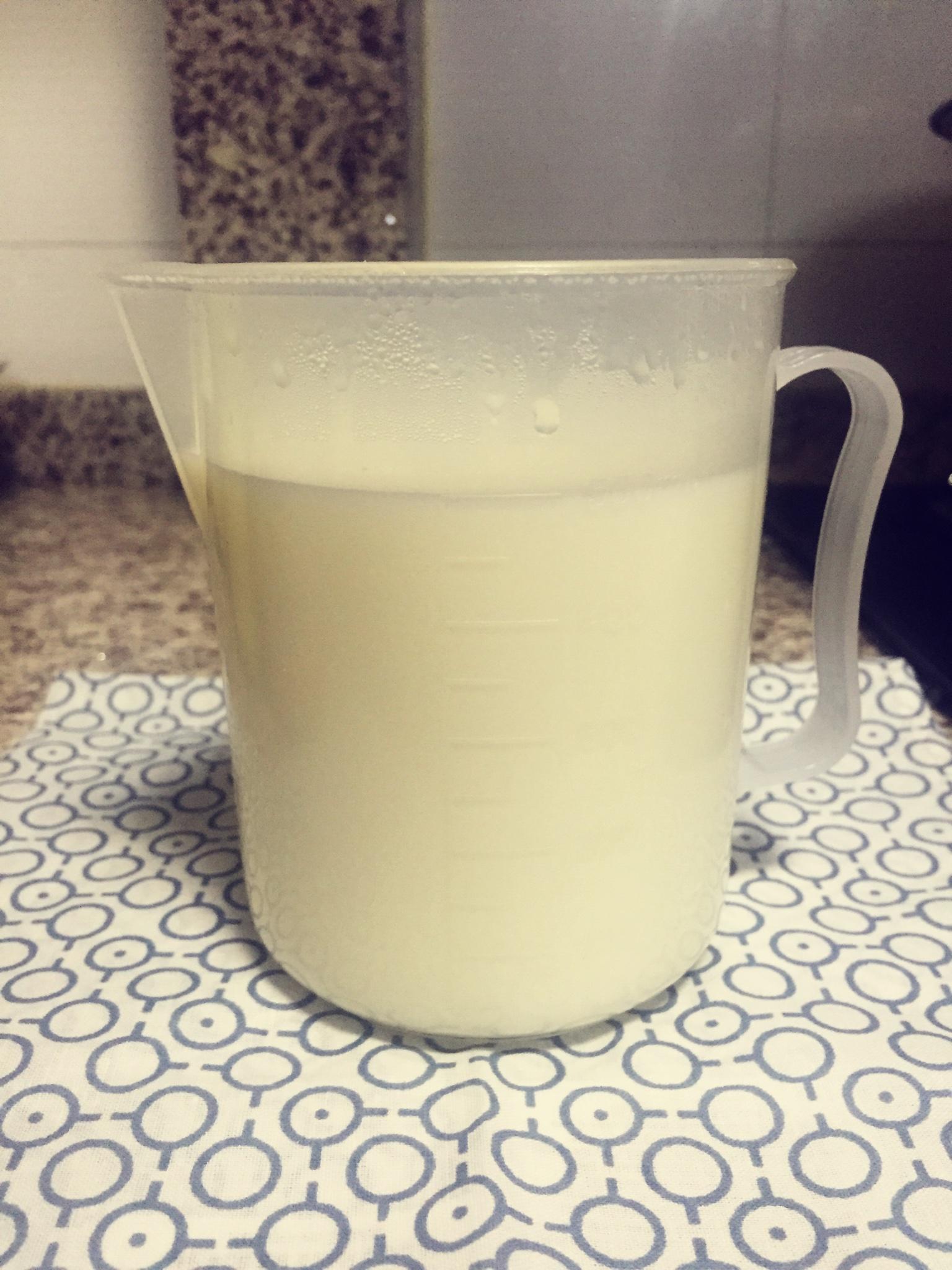 燜燒罐酸奶的做法 步骤2