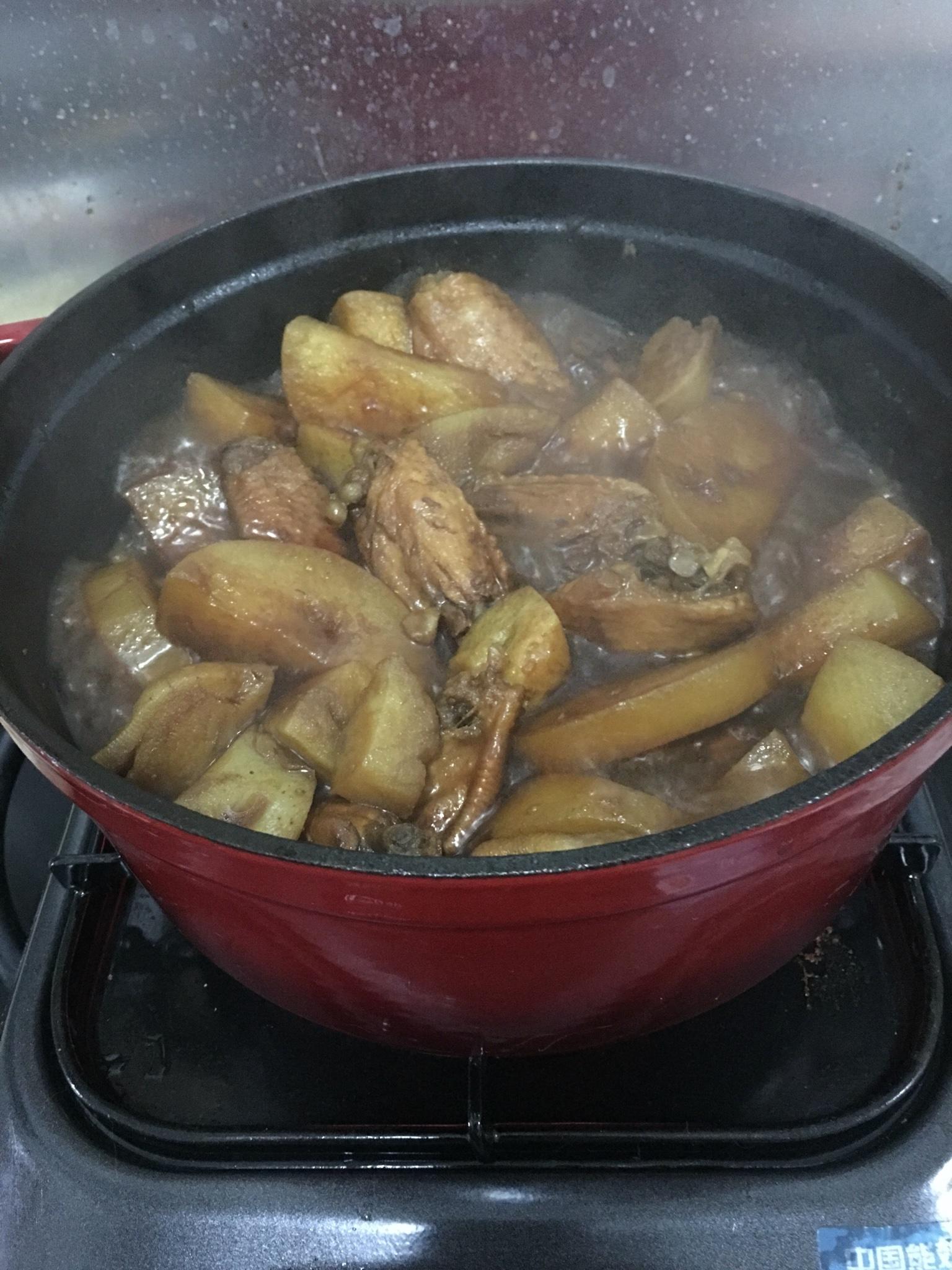 白蘿蔔土豆燜雞翅的做法 步骤6