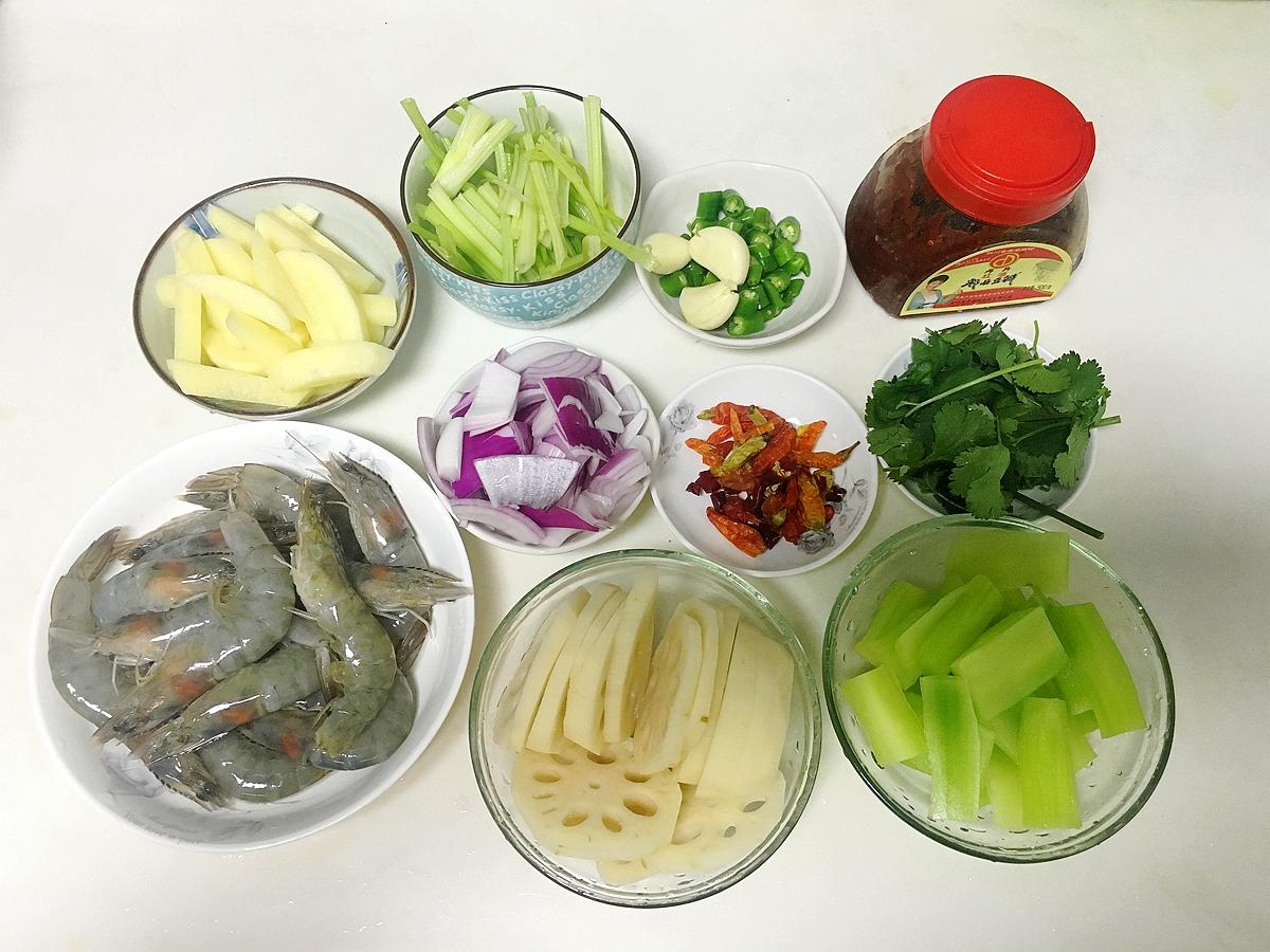 幹鍋蝦的做法 步骤2