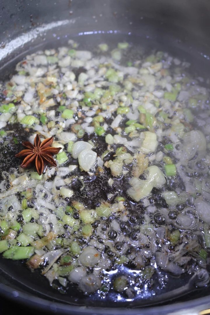 茴香蔥油蠶豆的做法 步骤3