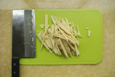 《任性廚房》筍鮮素燒鵝的做法 步骤4