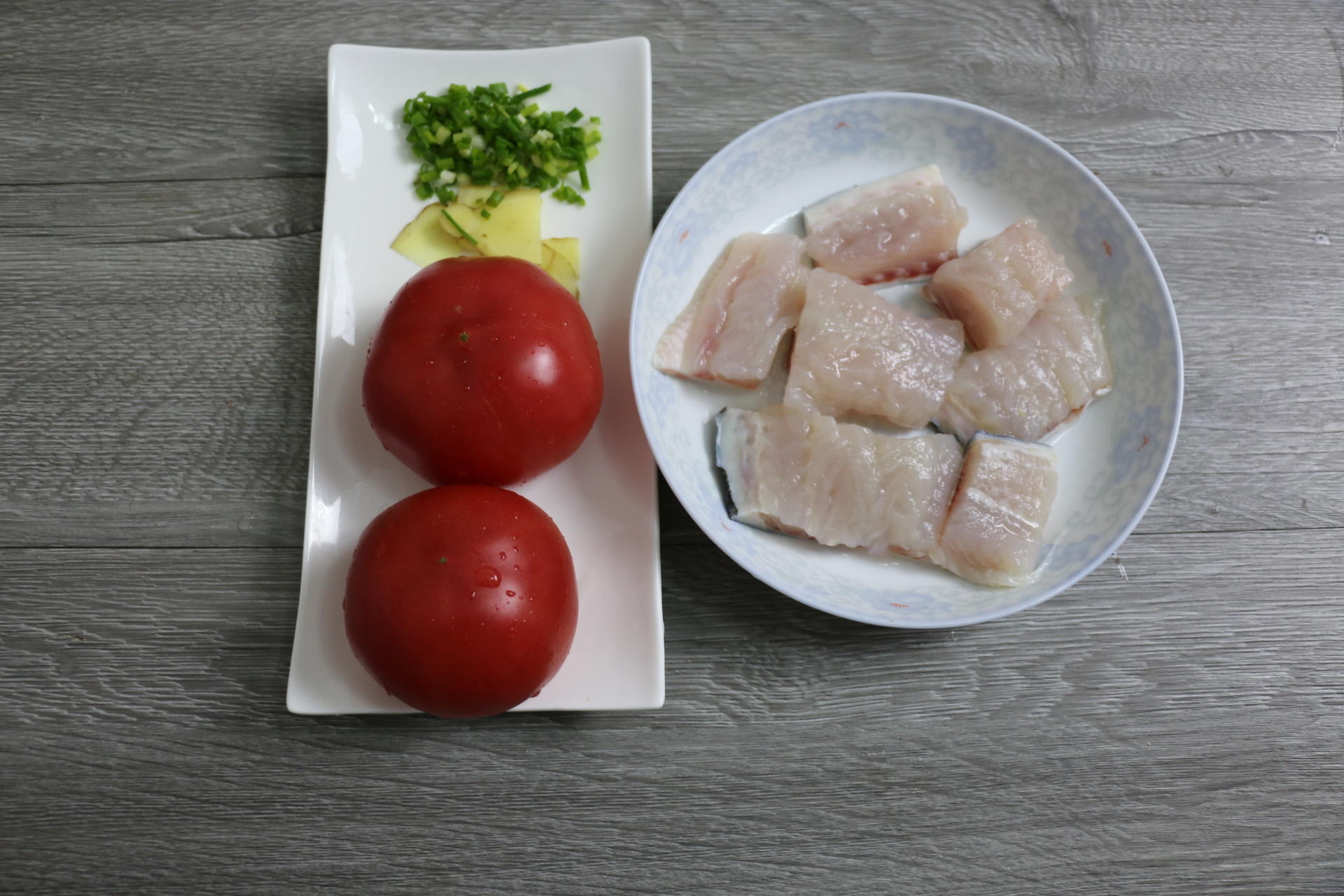 番茄燴巴沙魚-減肥做法的做法 步骤3