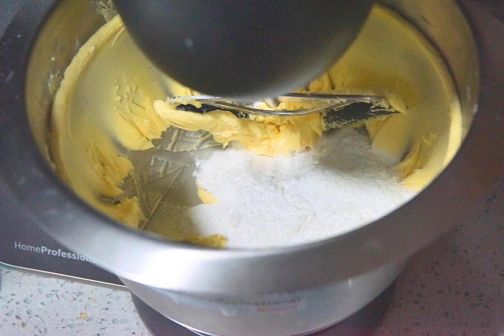 蔓越梅乳酪曲奇的做法 步骤4
