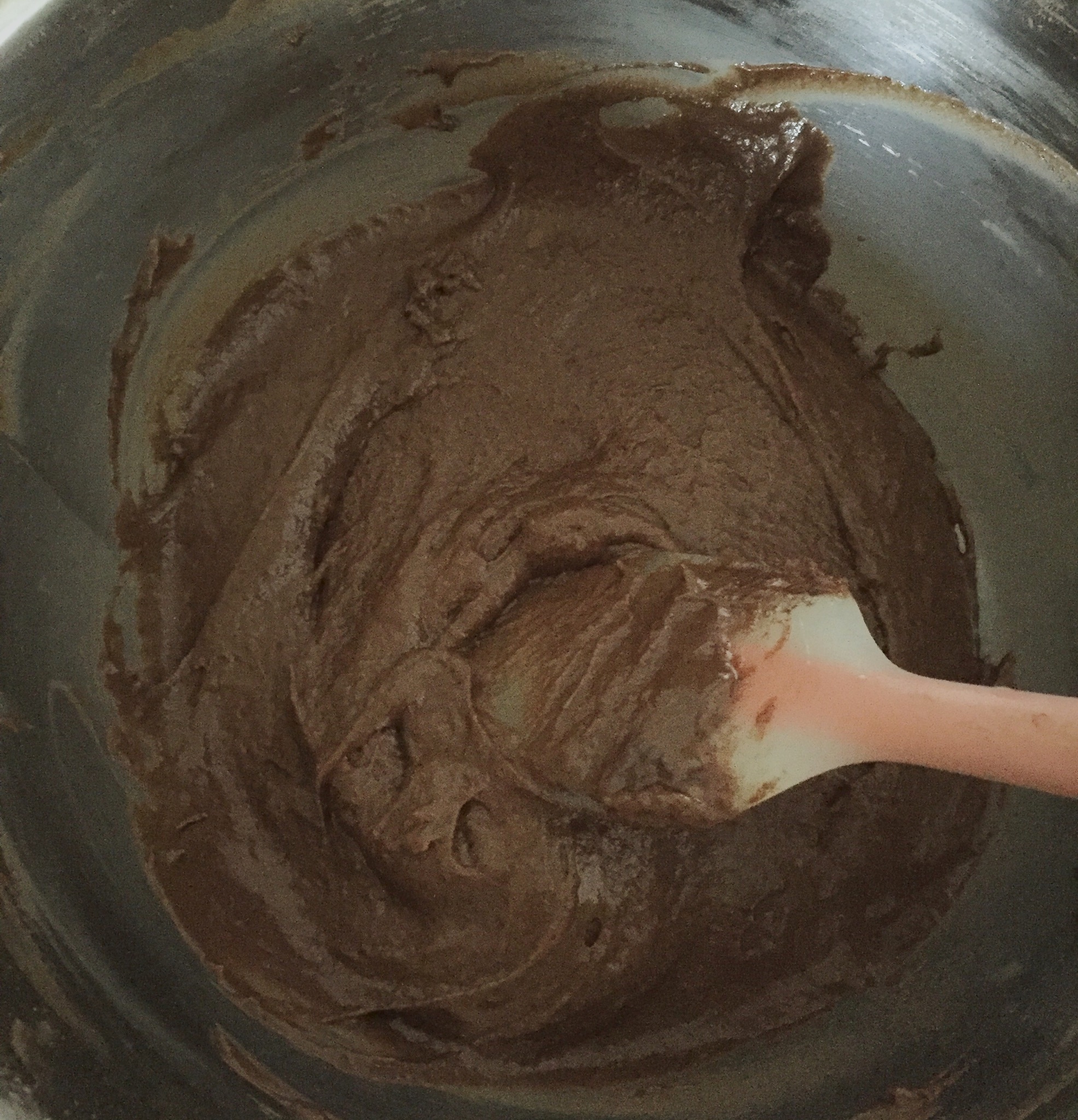 巧克力蛋糕卷的做法 步骤7