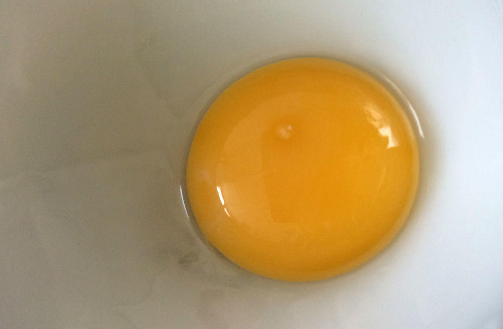 「家夏」煎太陽蛋的做法 雞蛋做法的做法 步骤2