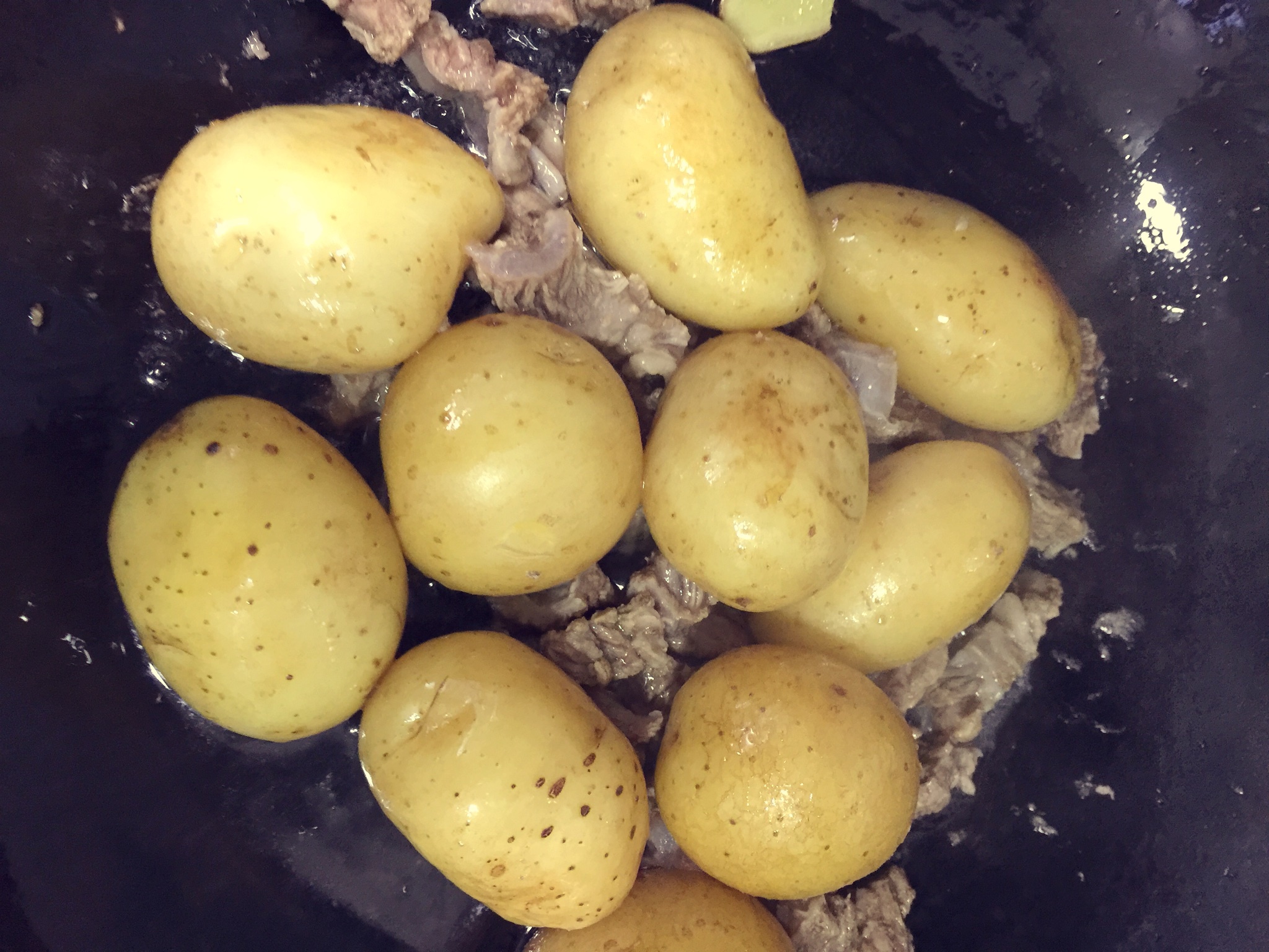 【原創】春天菜：小土豆燉牛肉（兩吃）的做法 步骤8