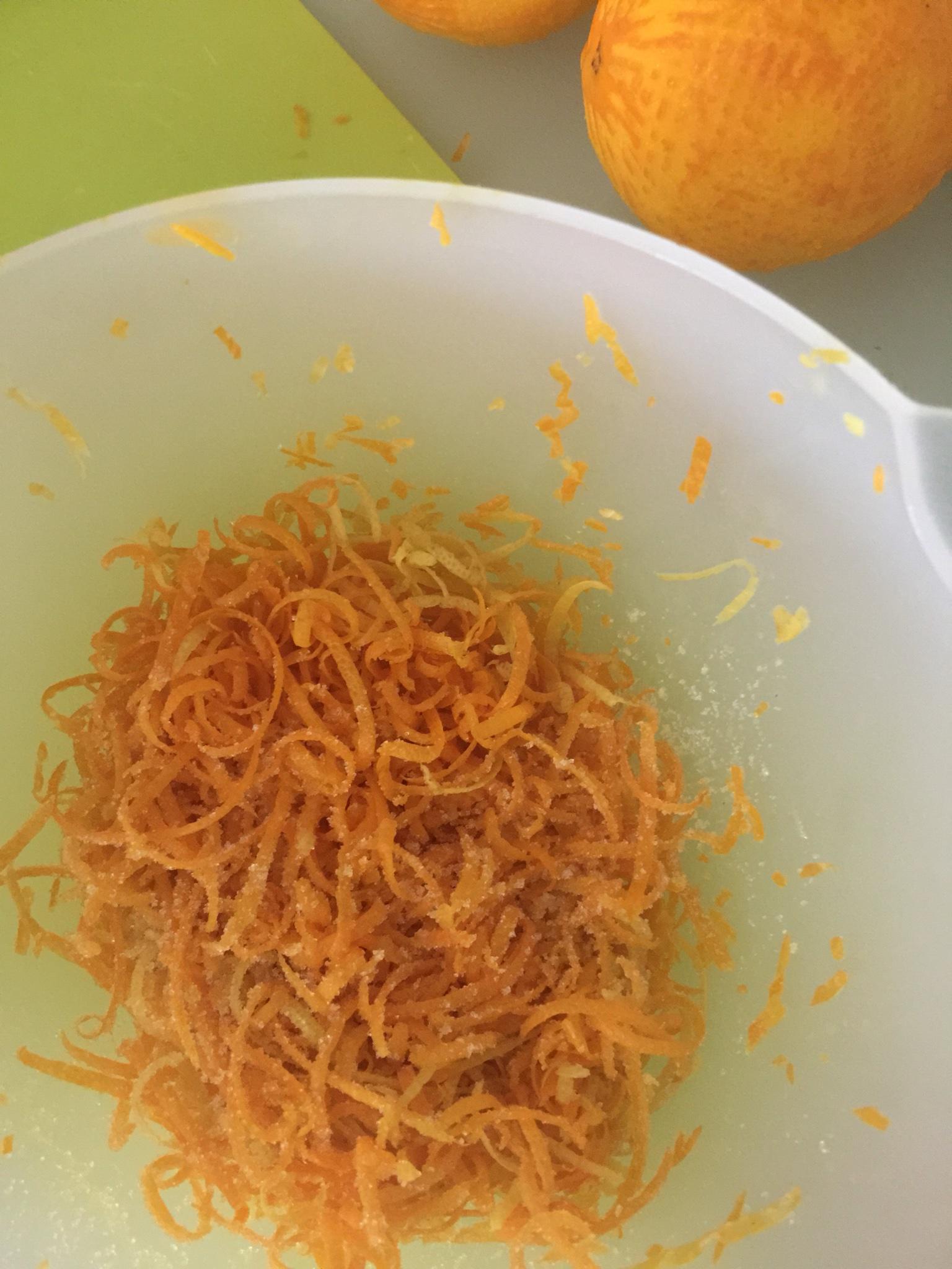 冰糖檸檬香橙醬--麪包機版的做法 步骤2