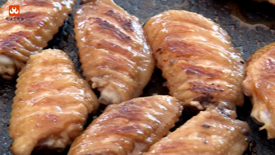 醬油烤雞翅：沒有繁瑣的過程，依然美味！的做法 步骤6