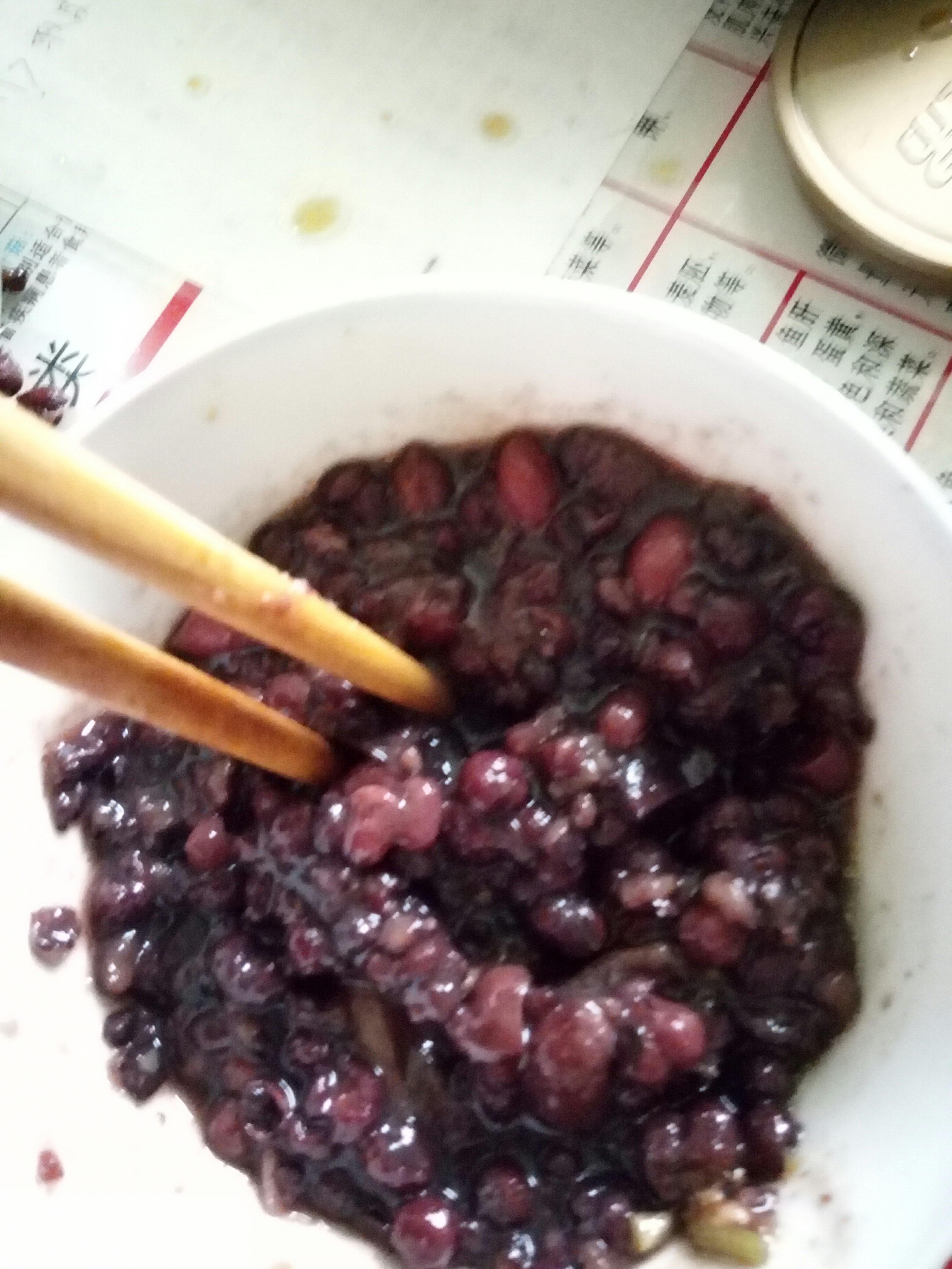 黑米紅豆粥的做法 步骤3