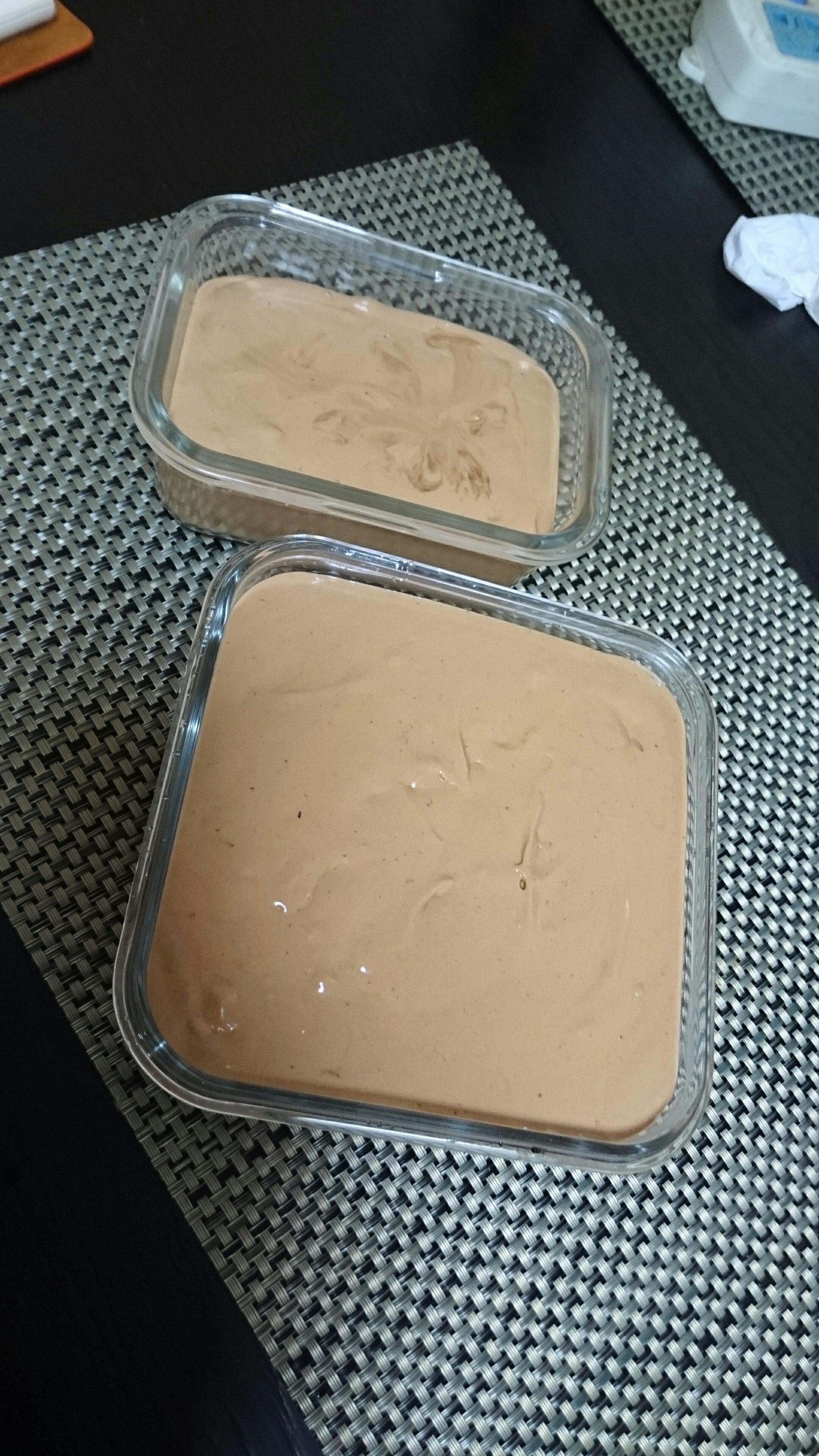 濃醇黑白巧克力碎片黑巧冰淇淋（生蛋版本）的做法 步骤8
