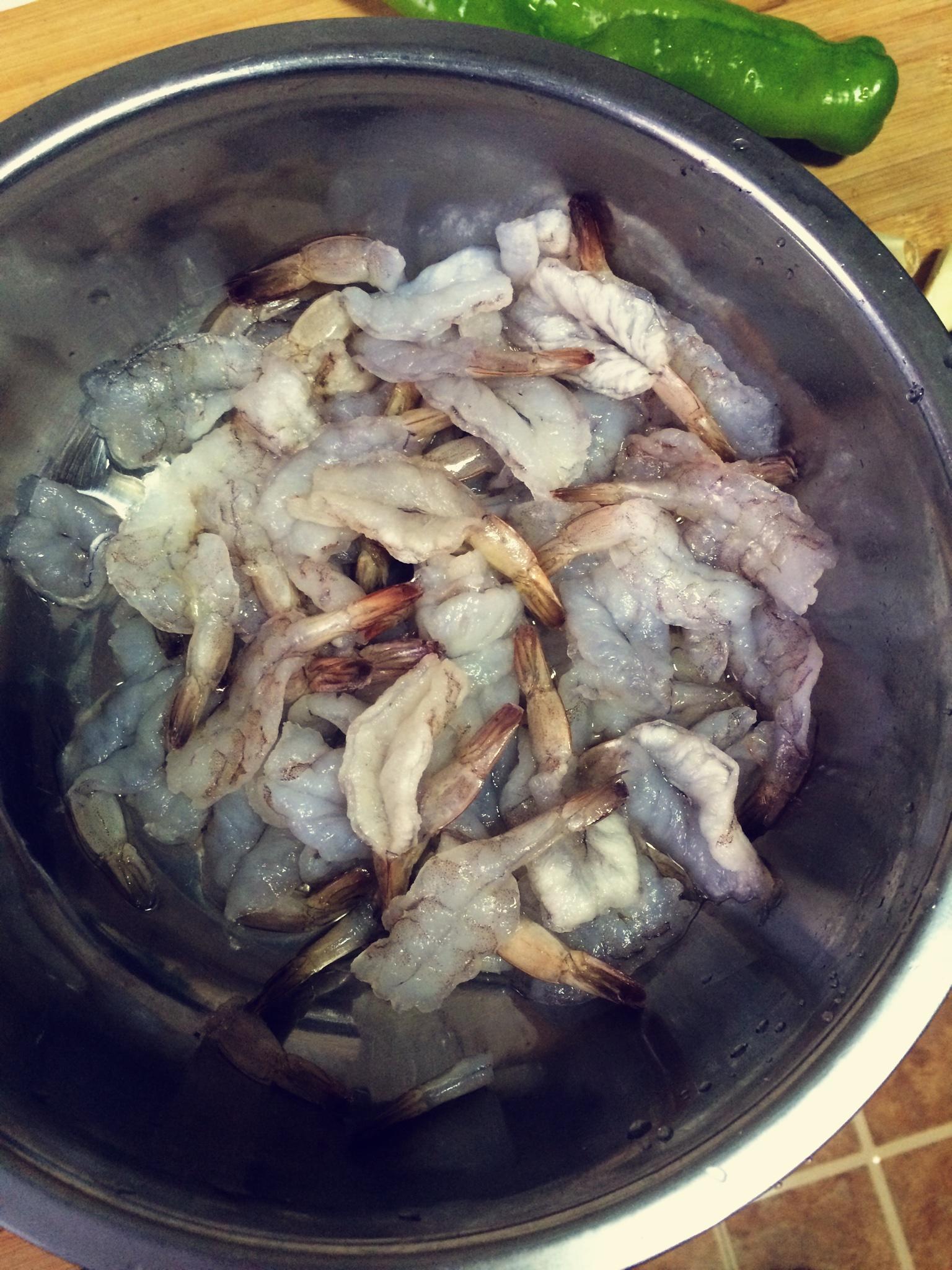 幹鍋基圍蝦（家常版）的做法 步骤1