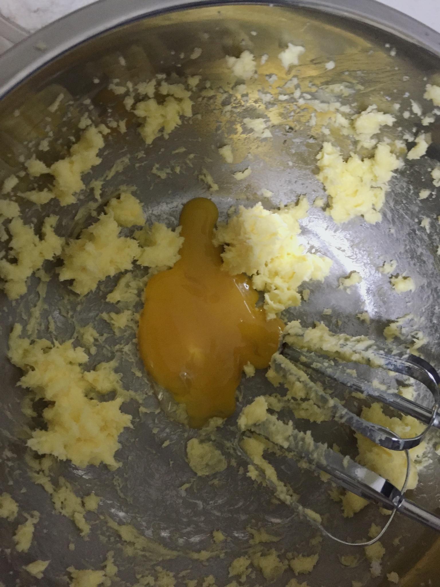 小倩❤️烘焙&芒果奶酥的做法 步骤2