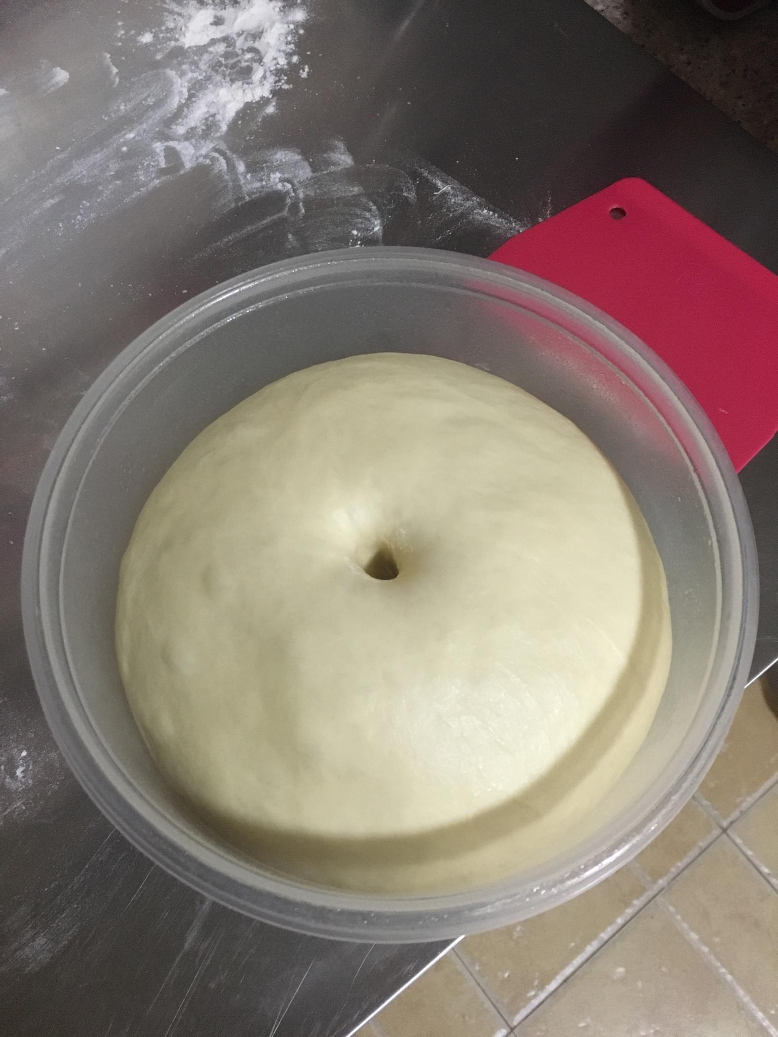 臺式蔥花面包的做法 步骤2