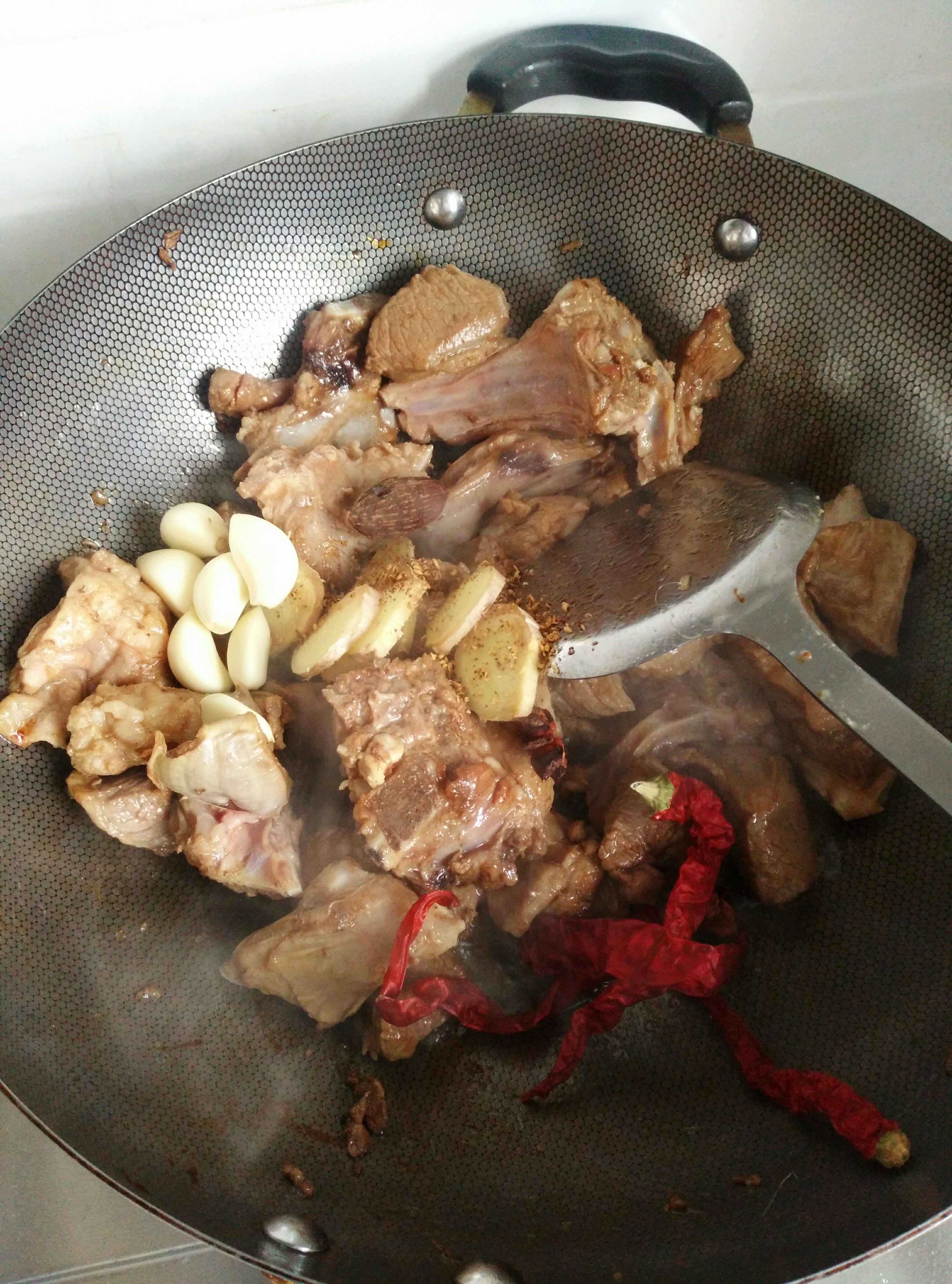 新疆特色 好吃的羊肉悶餅子的做法 步骤3