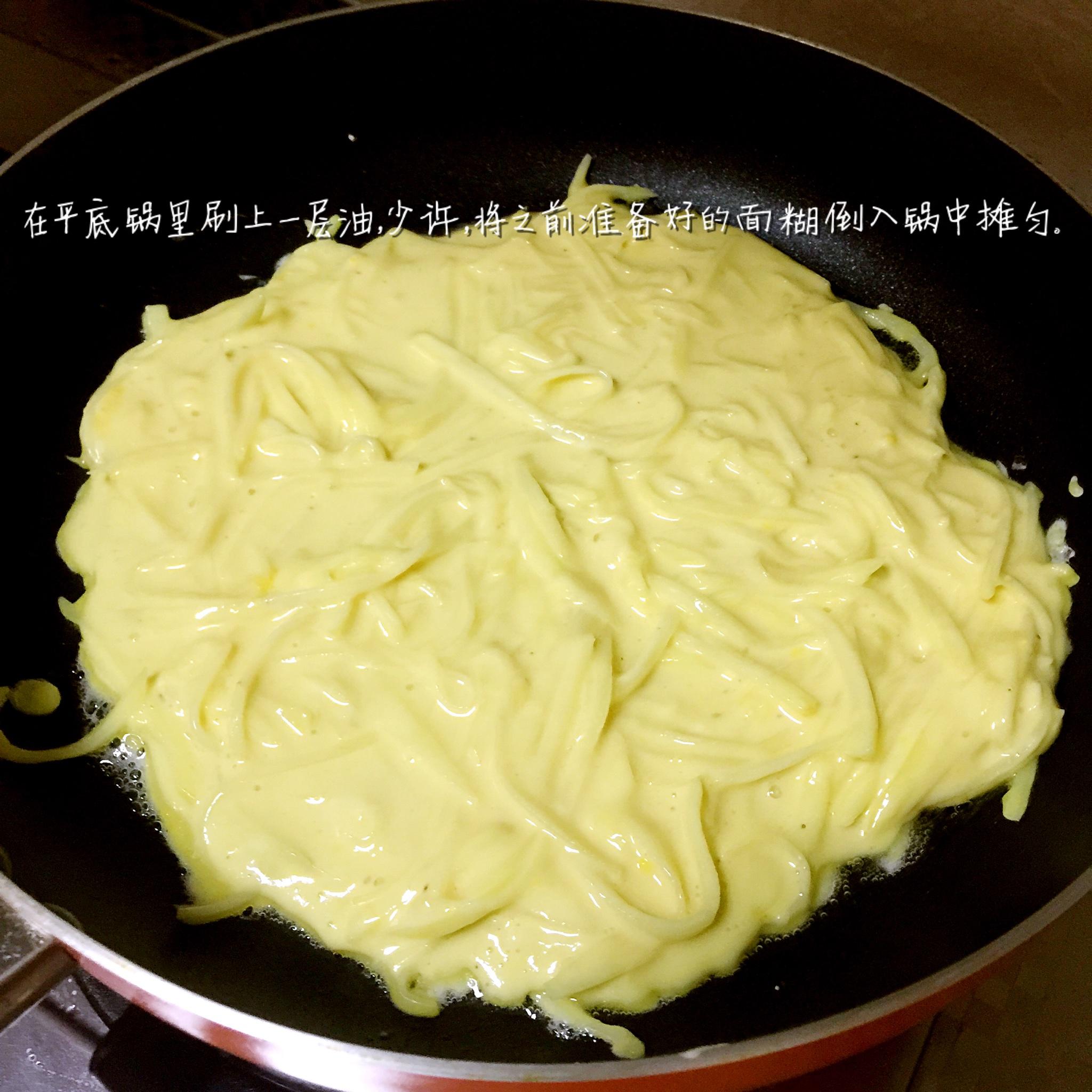 土豆絲雞蛋餅的做法 步骤5