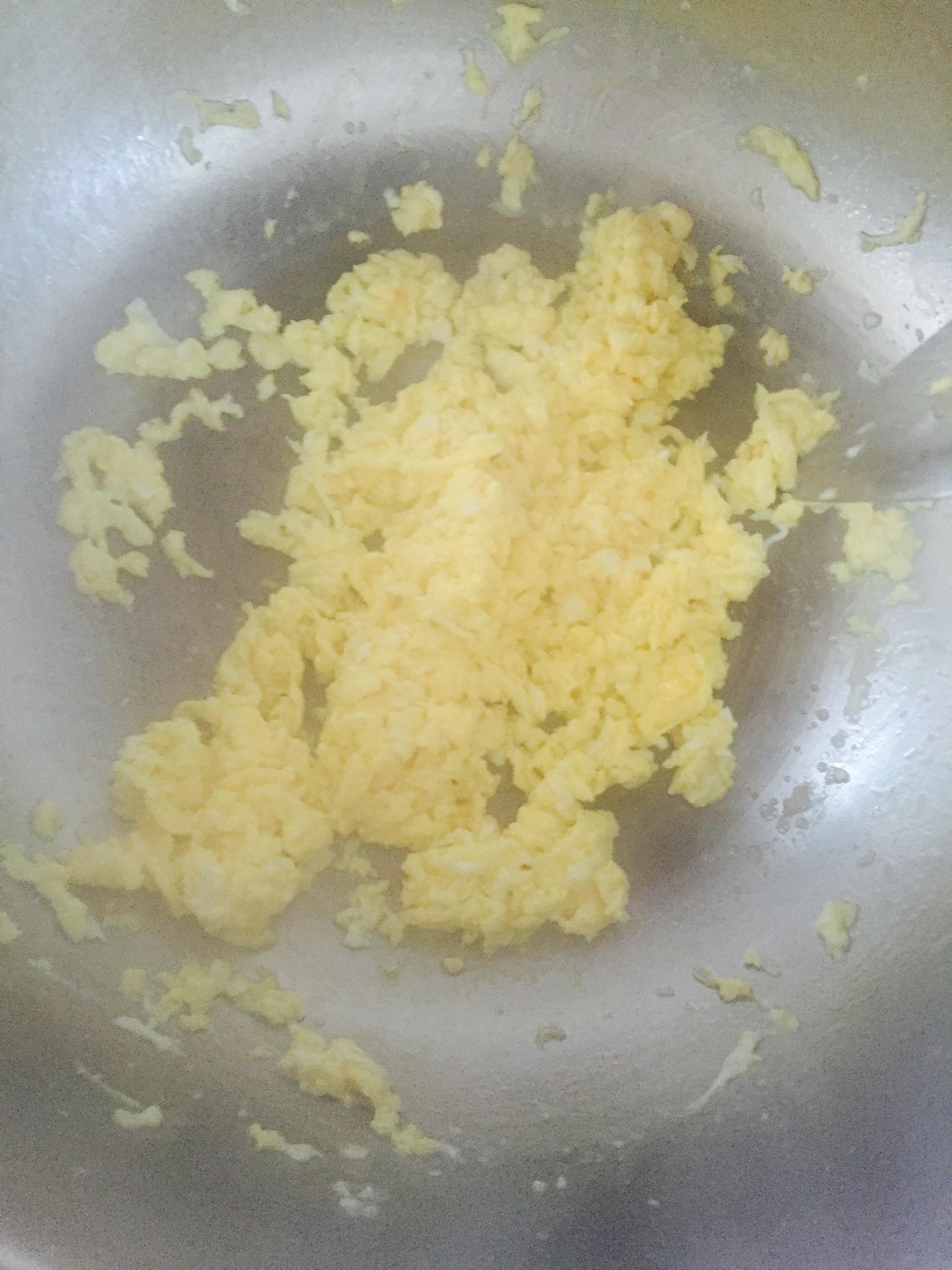 西葫蘆雞蛋包子的做法 步骤4