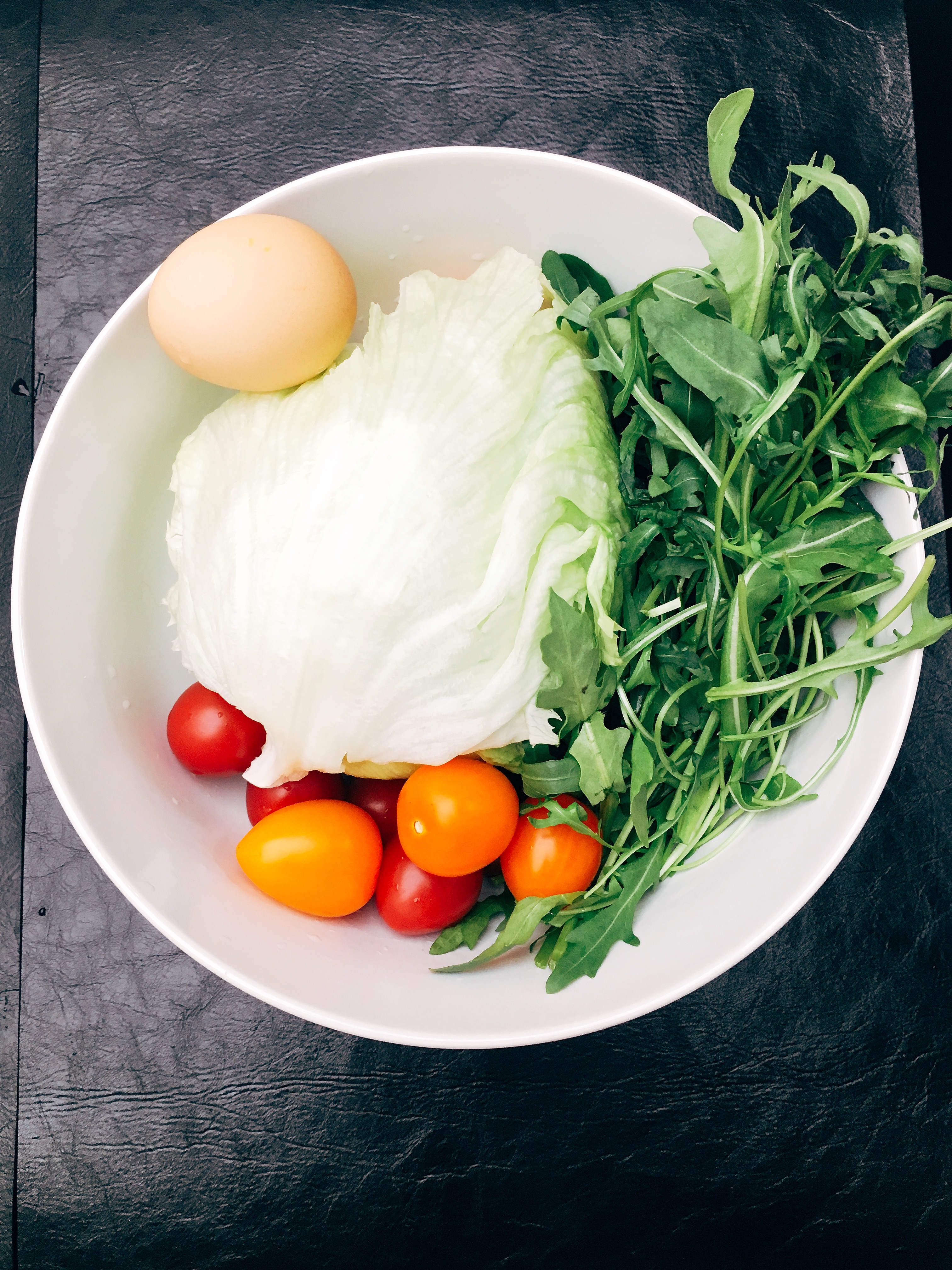 簡單易做的雞蛋蔬菜沙拉的做法 步骤1