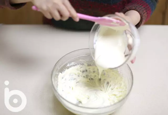 春日甜品-酸奶抹茶大理石凍芝士（免烤）的做法 步骤10