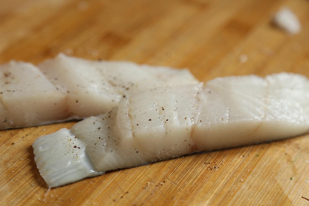 山姆廚房——香煎黃金鰈魚的做法 步骤4
