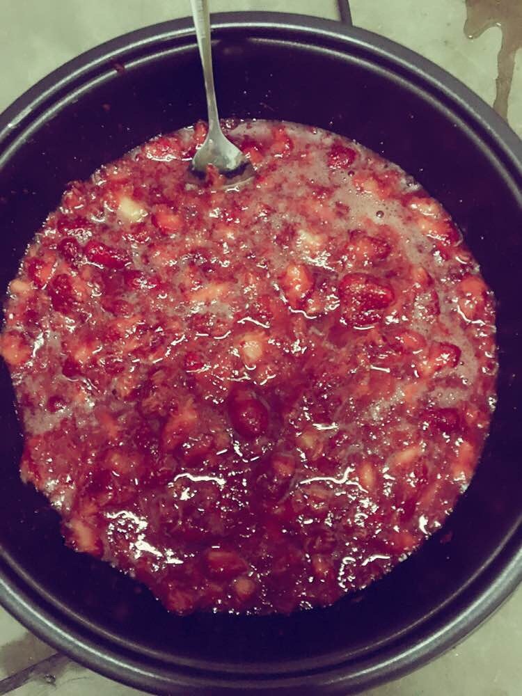 簡單的草莓醬的做法 步骤2