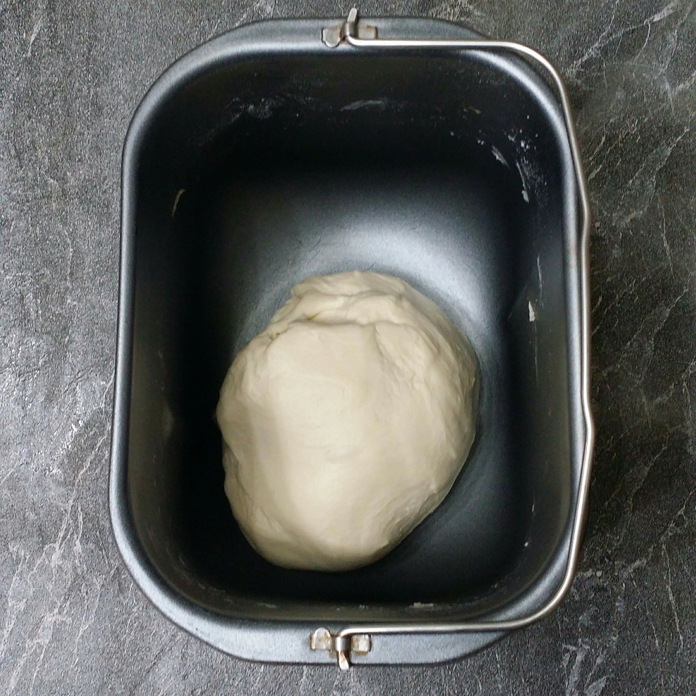 火腿腸早餐麪包（一次發酵法）的做法 步骤1