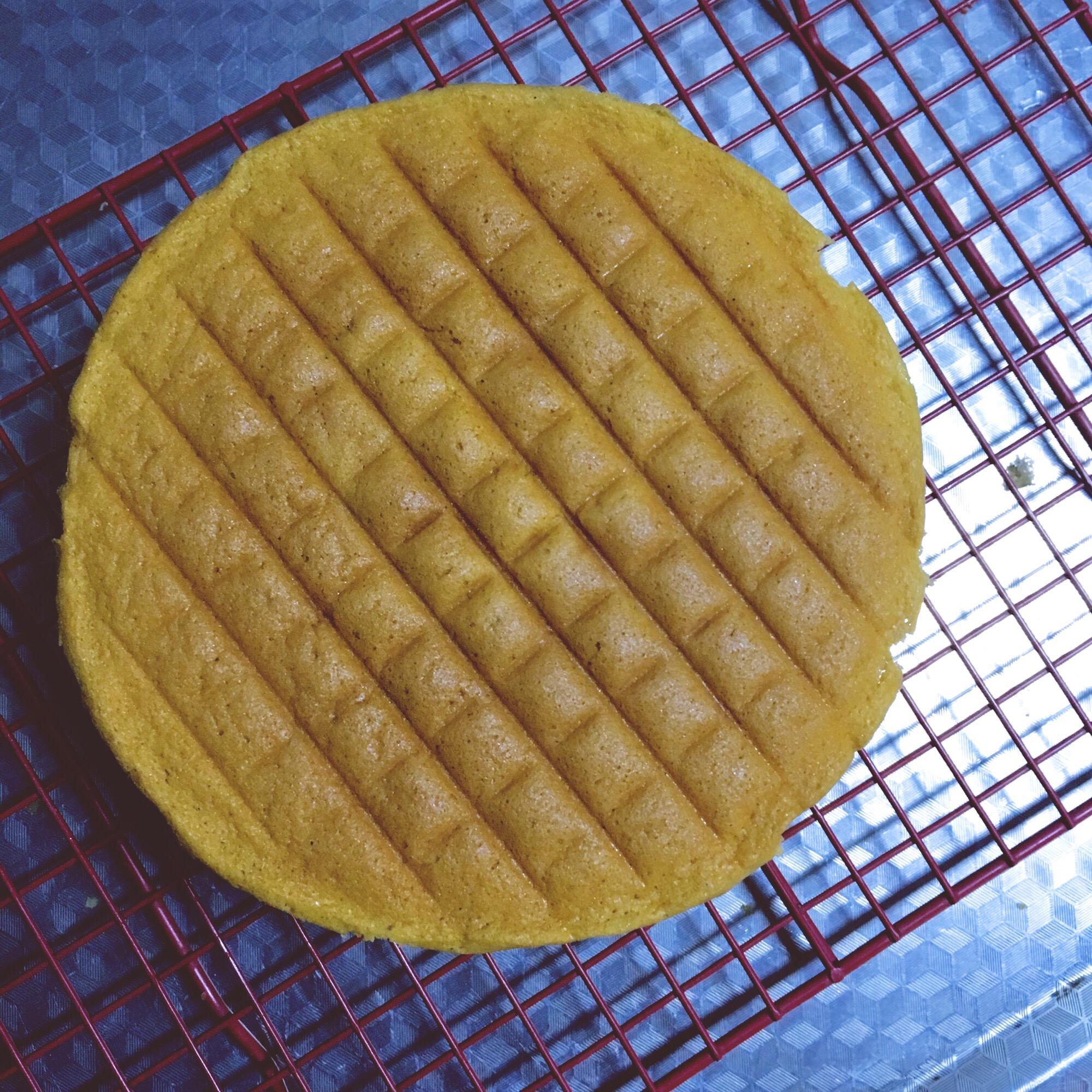 #東菱電子烤箱#之6寸基礎海綿蛋糕的做法 步骤9