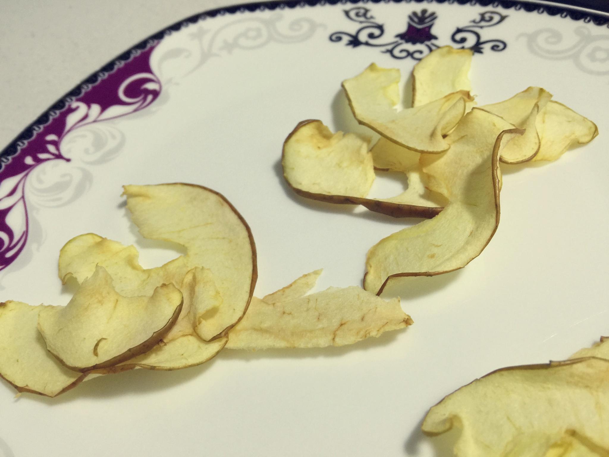 寶寶零食 烤蘋果片 脆脆甜甜的的做法 步骤5