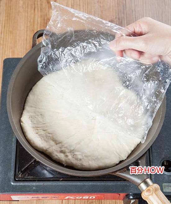 平底鍋自制美味披薩(圖文教程)的做法 步骤3