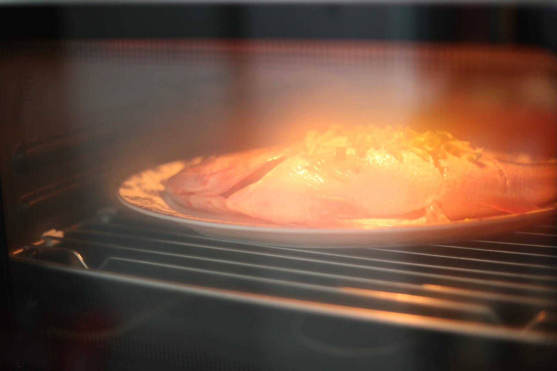 #海爾嫩烤箱#清蒸鱸魚的做法 步骤5