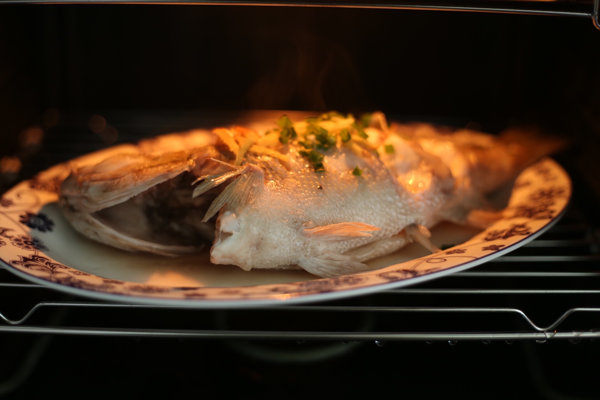 #海爾嫩烤箱#清蒸鱸魚的做法 步骤7