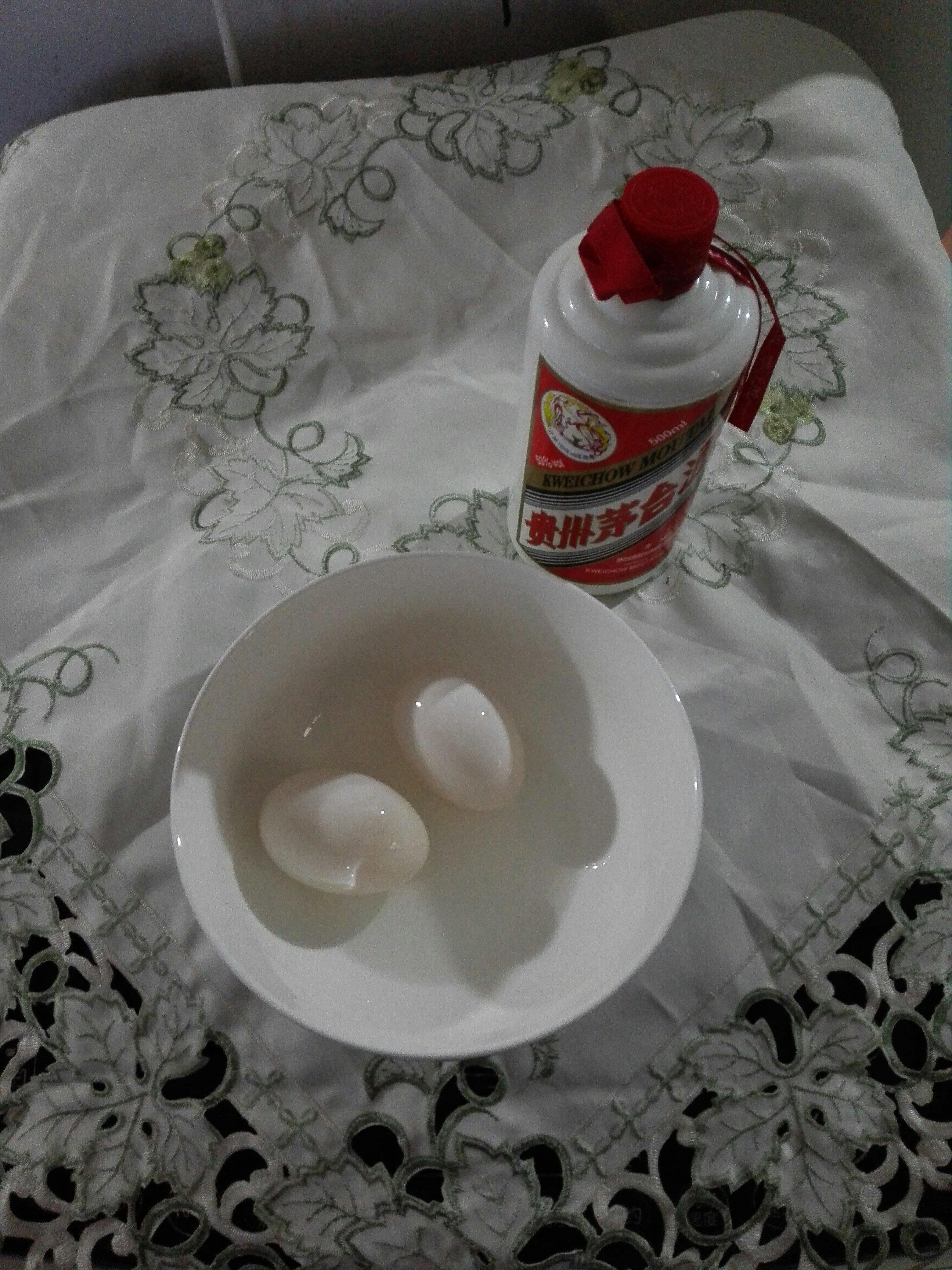 泡製的五香鹹鴨蛋的做法 步骤3