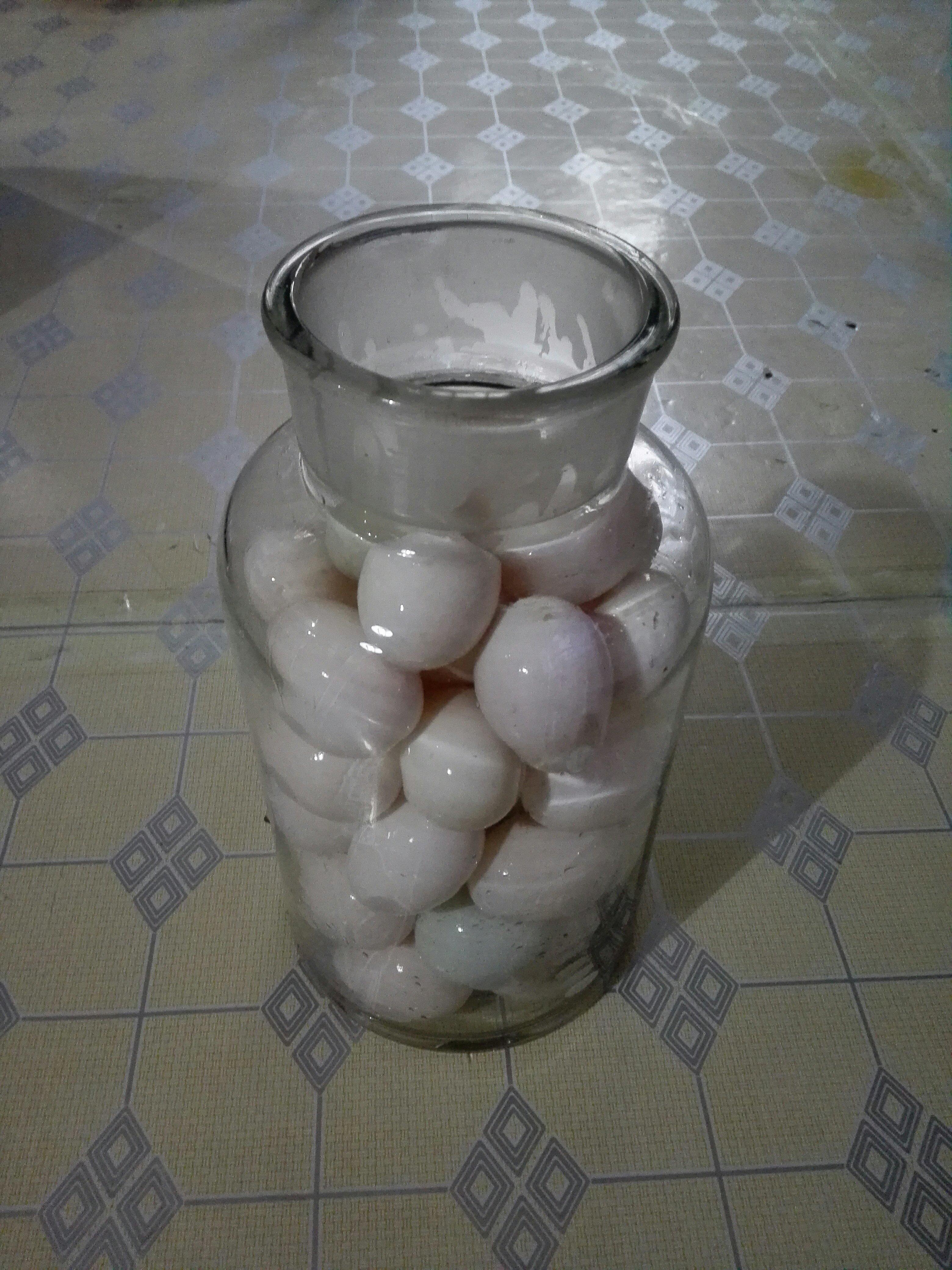 泡製的五香鹹鴨蛋的做法 步骤4