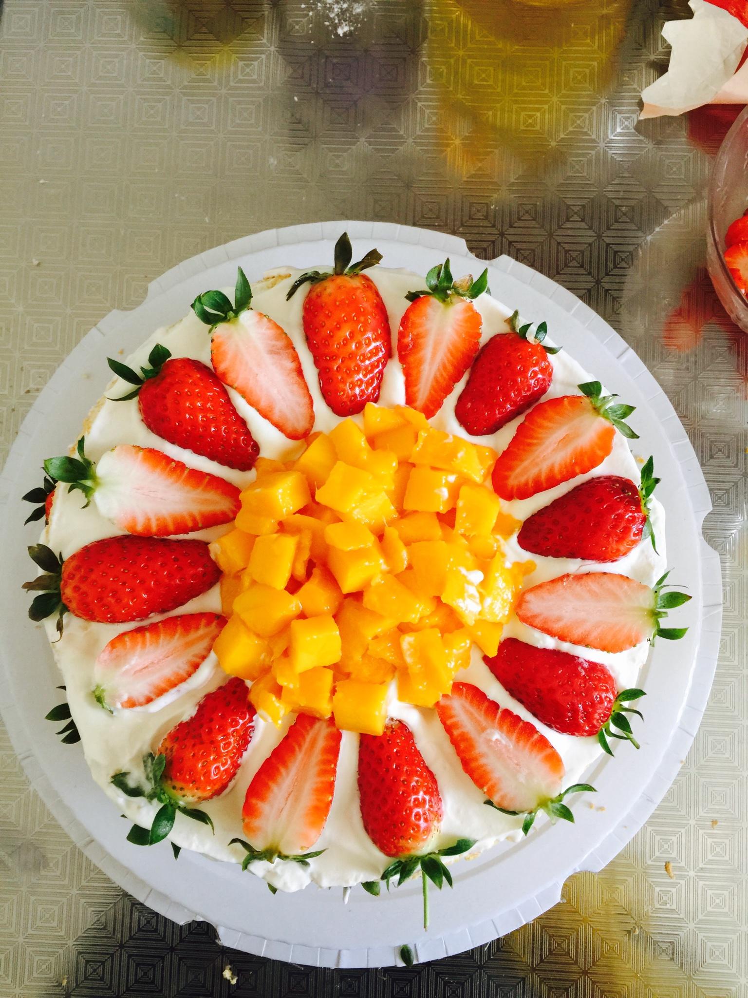 草莓芒果8寸裸蛋糕的做法 步骤17