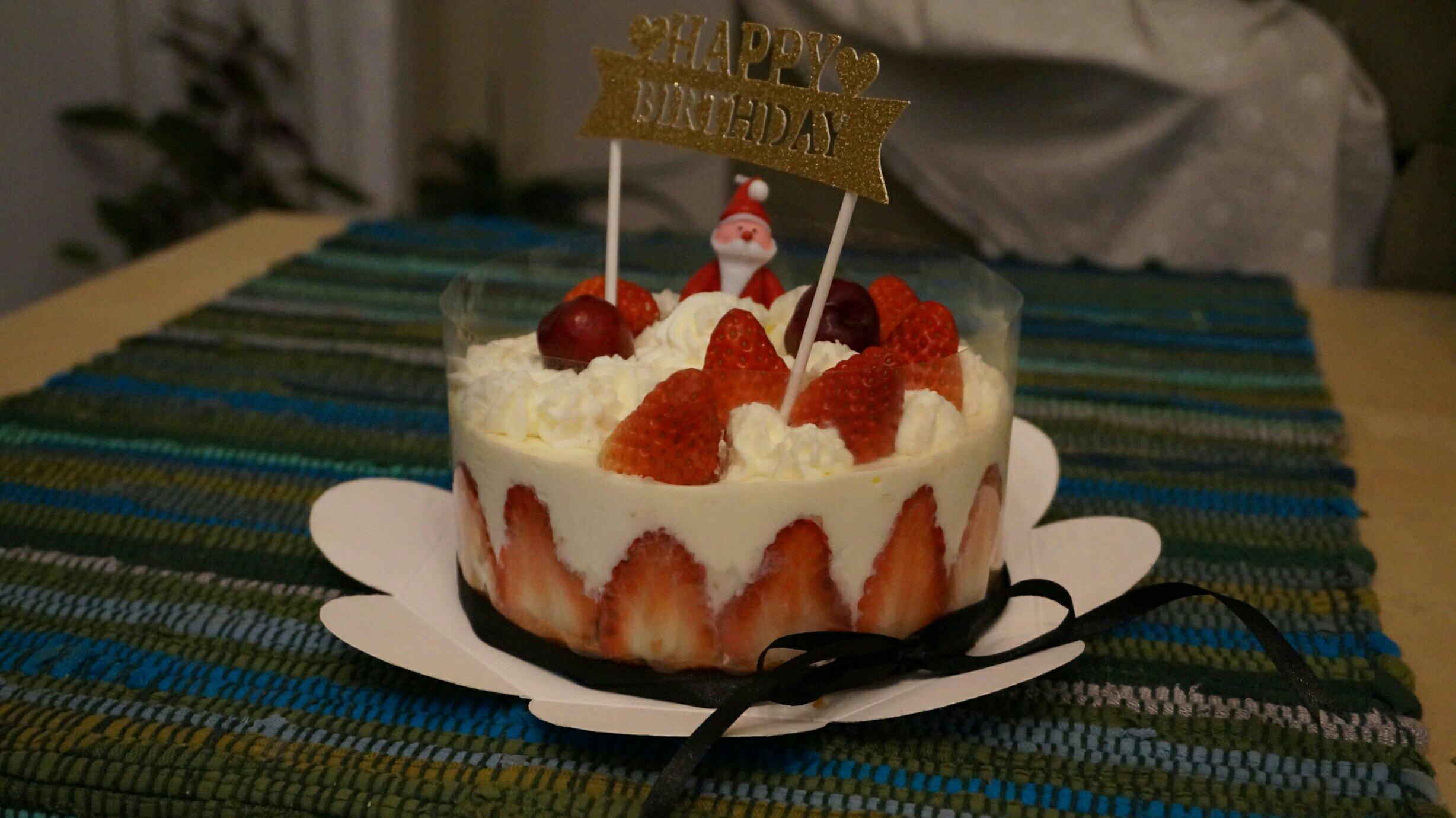 東京銀座草莓蛋糕（裱花全攻略）的做法 步骤5