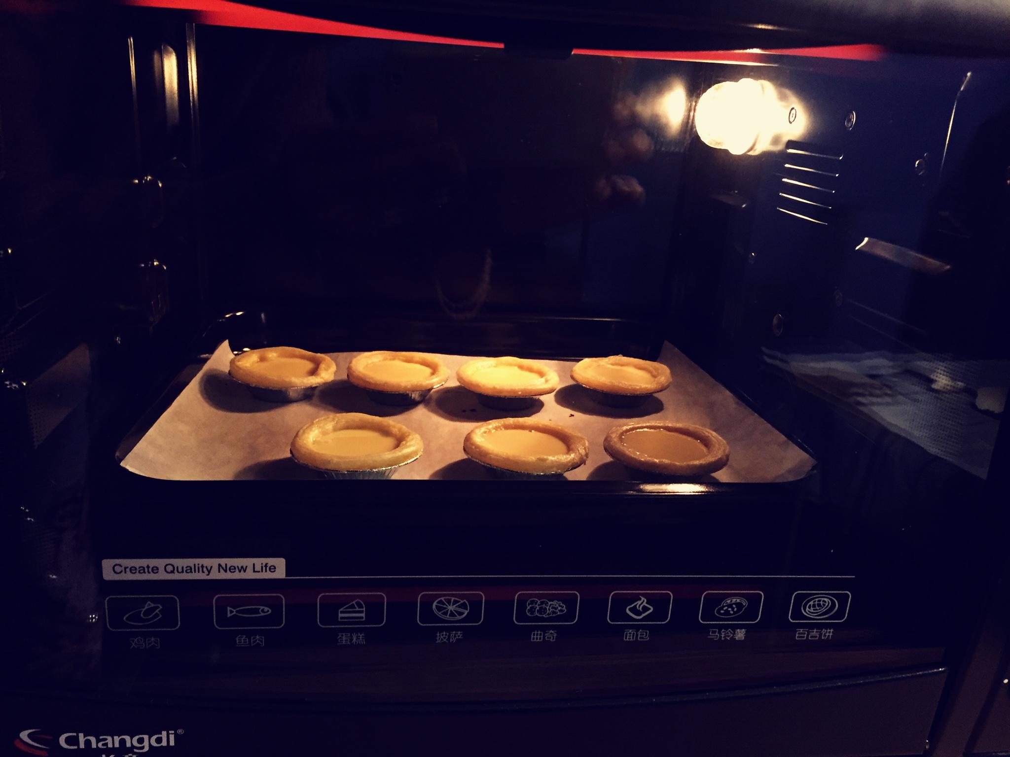 烤箱的第一個作品～葡式蛋撻的做法 步骤5