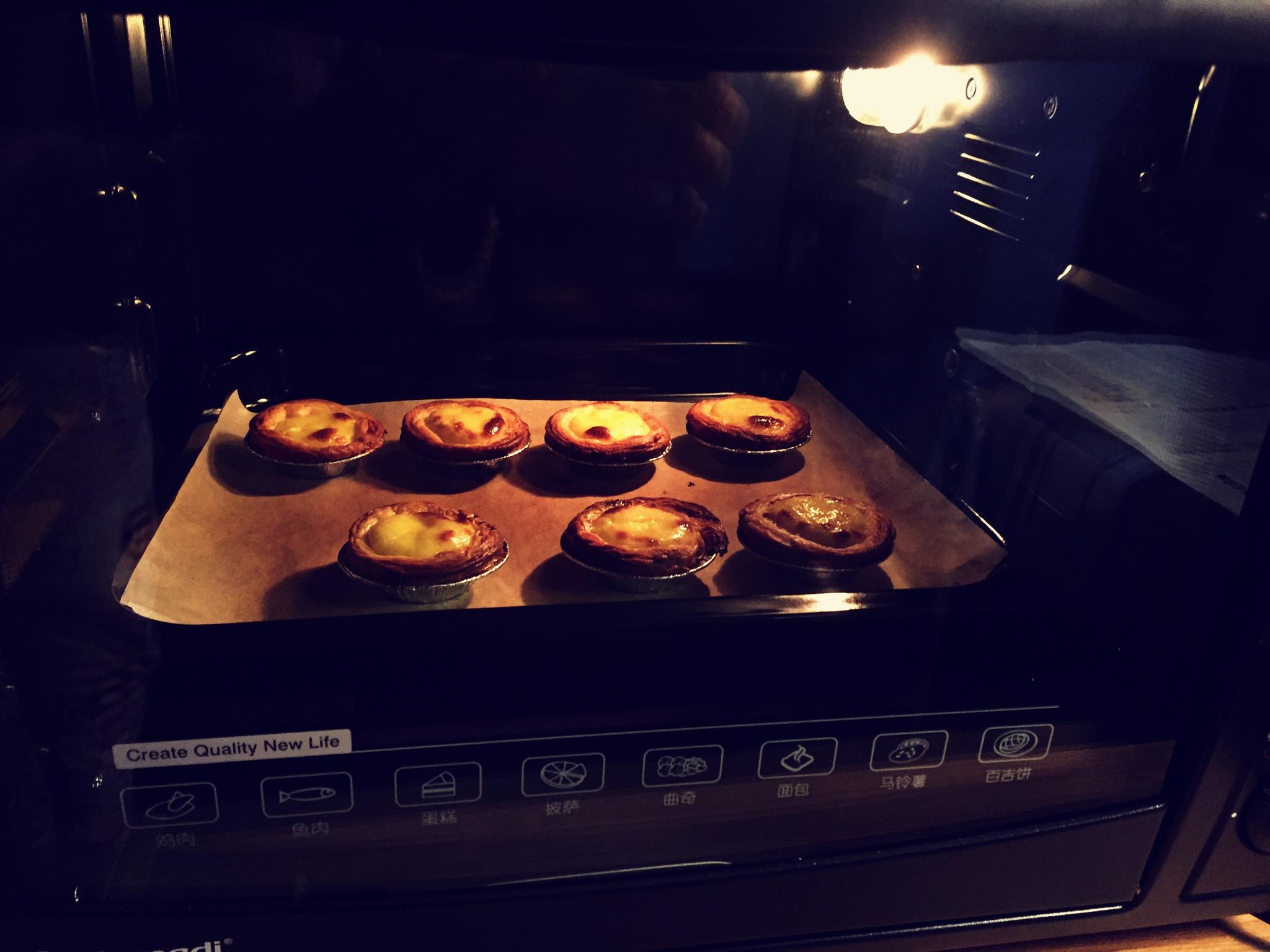 烤箱的第一個作品～葡式蛋撻的做法 步骤7