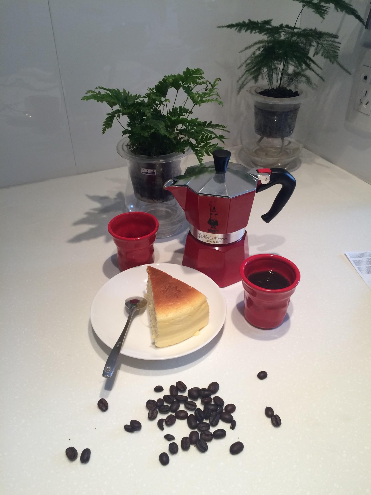 摩卡壺咖啡製作過程的做法 步骤7