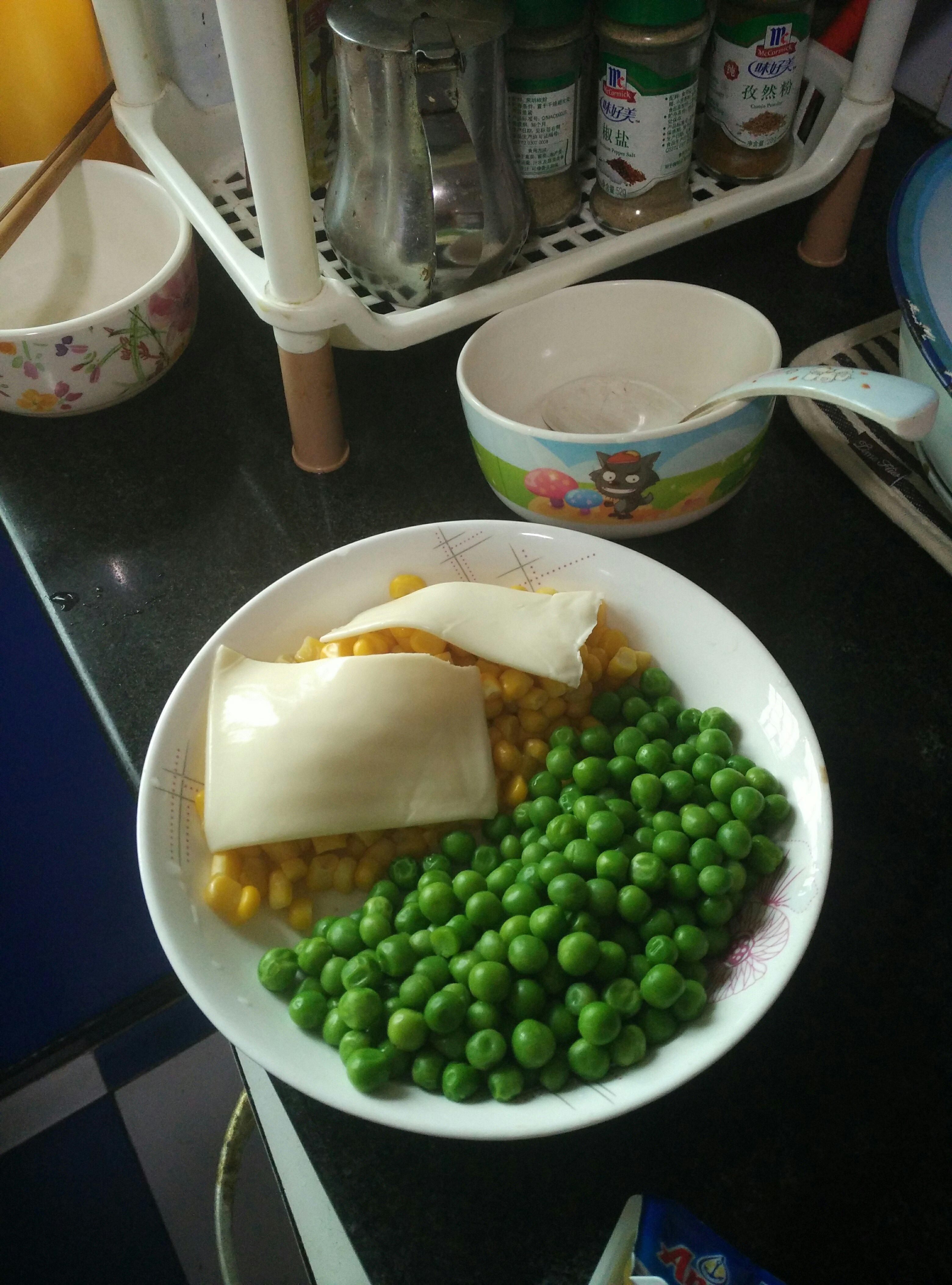 青豆玉米三明治的做法 步骤8