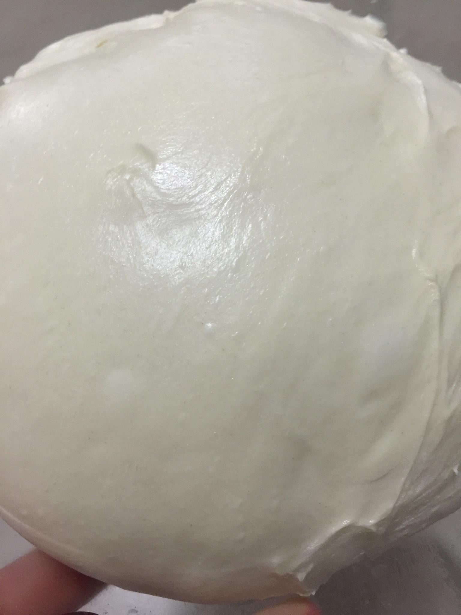 淡奶油酸奶辣鬆麪包(ฅωฅ *)的做法 步骤2