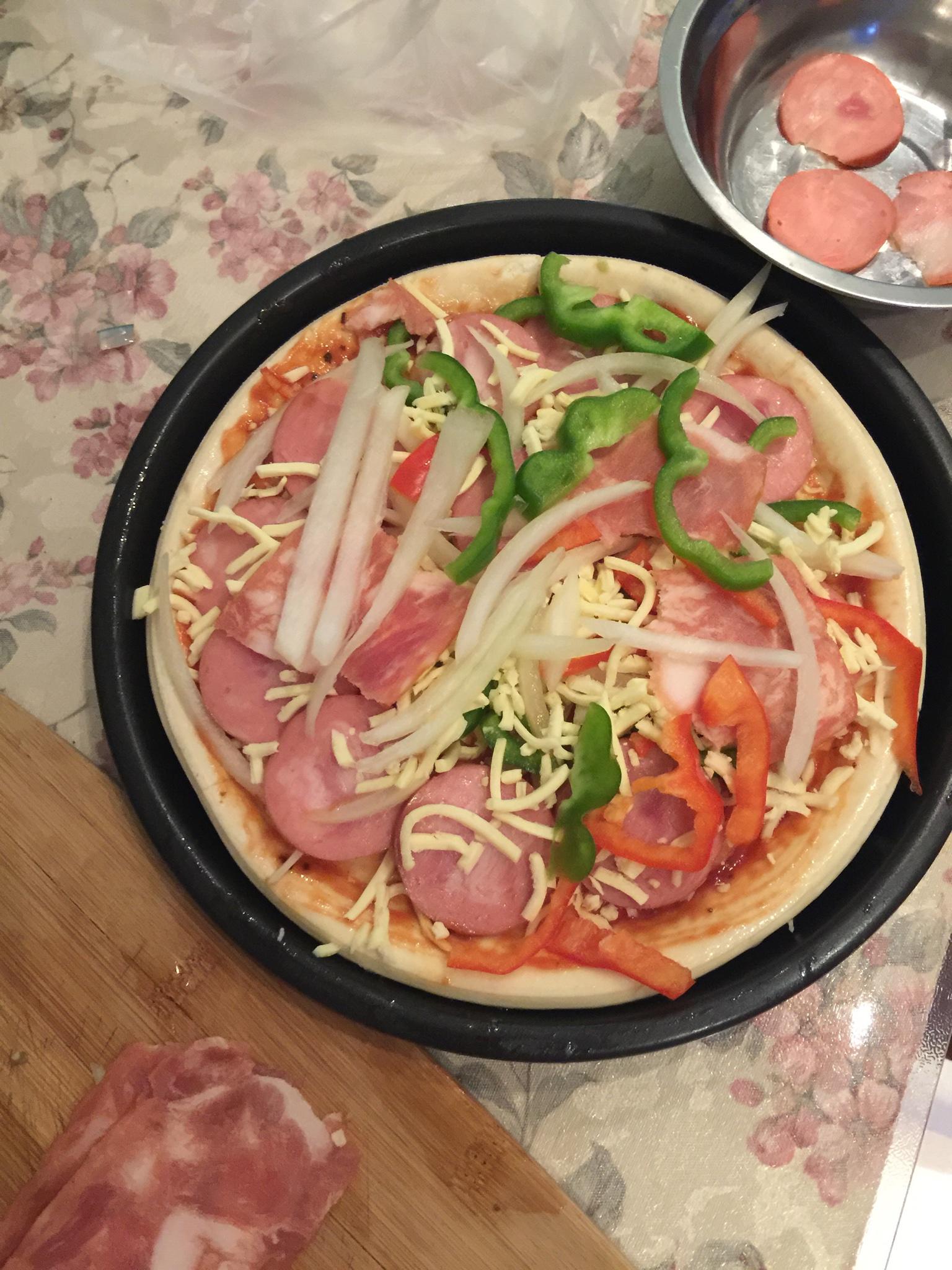 培根火腿披薩的做法 步骤2