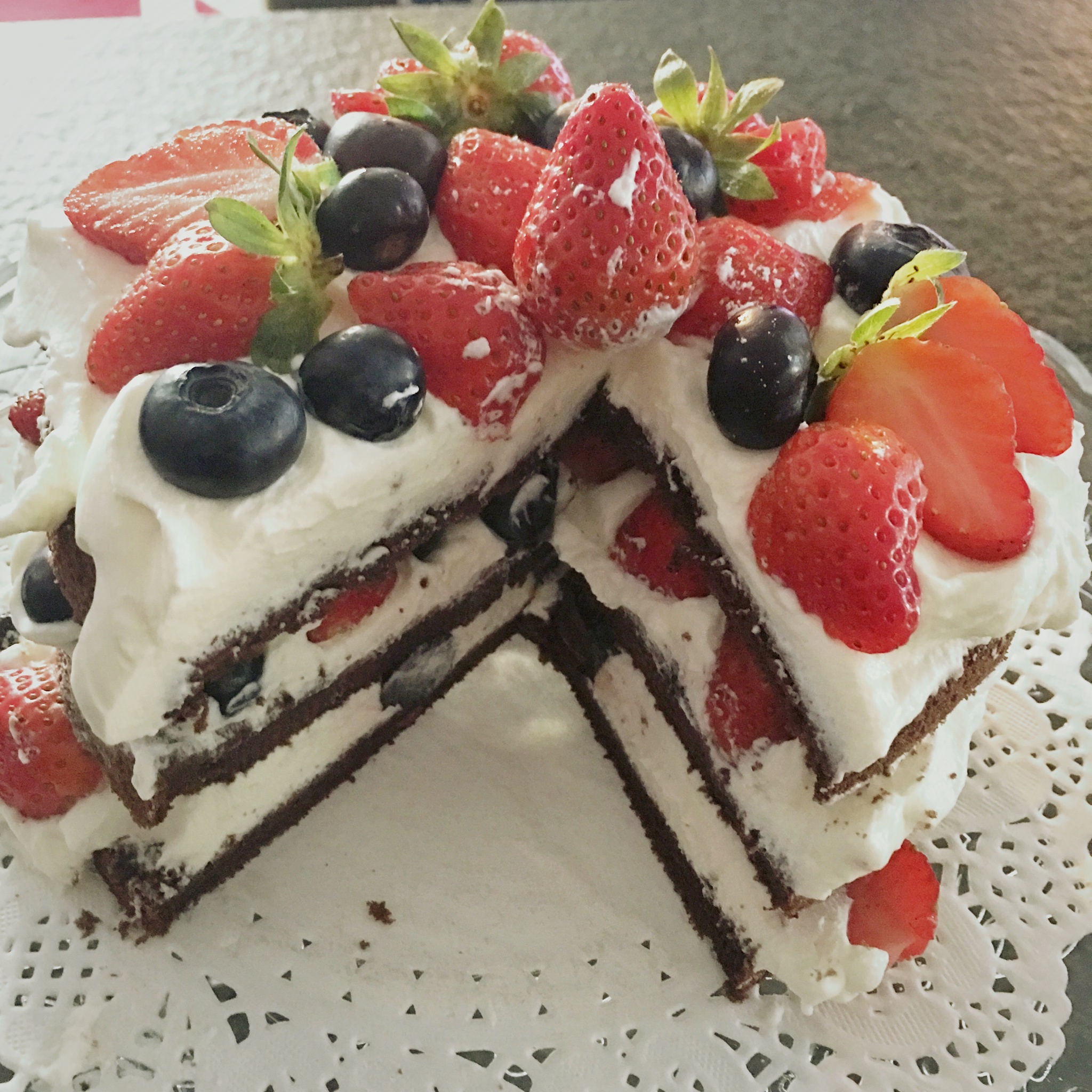 草莓藍莓可可裸蛋糕的做法 步骤11