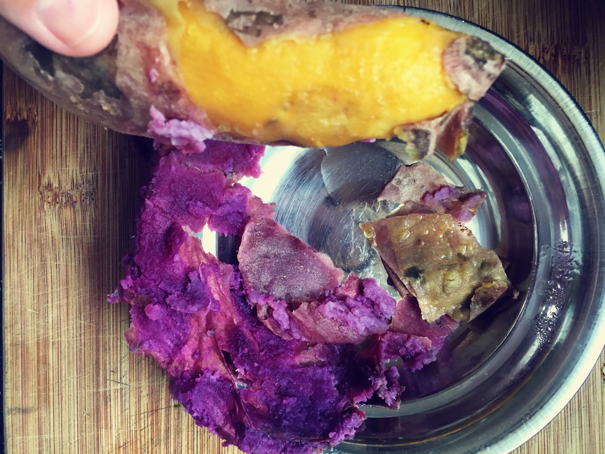 寶寶輔食雙薯雙色紫薯餅乾的做法 步骤1