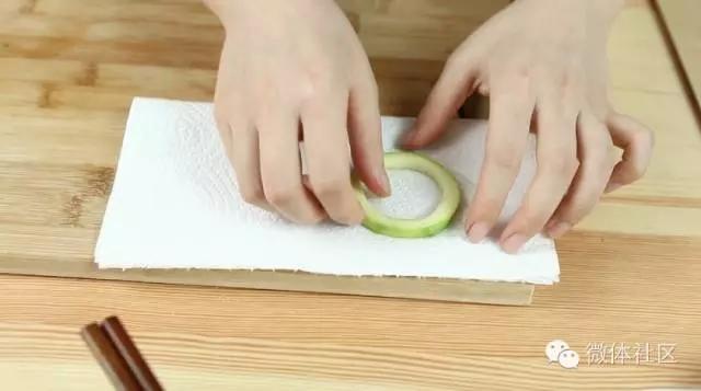 營養搭配 | 韓式角瓜餅的做法 步骤8