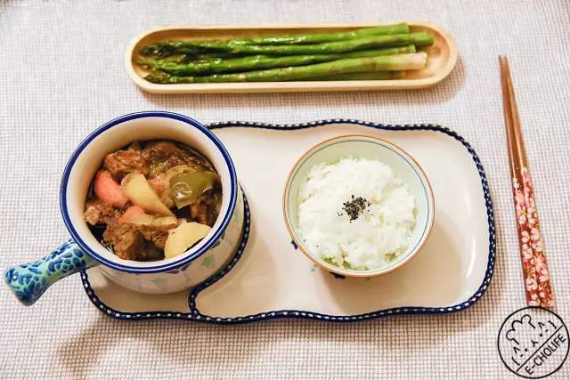 日式清酒土豆燉牛肉的做法 步骤6