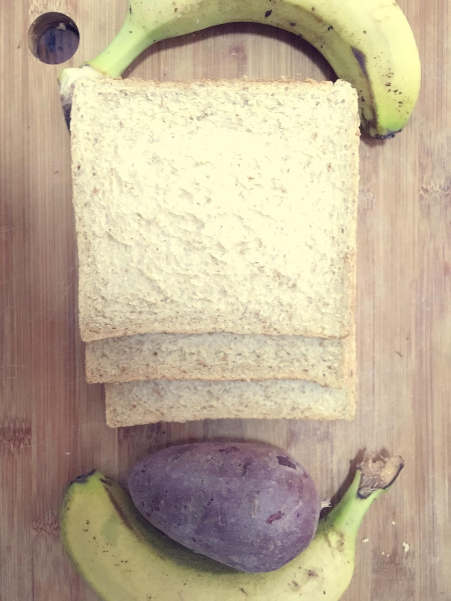 紫薯香蕉吐司卷的做法 步骤1