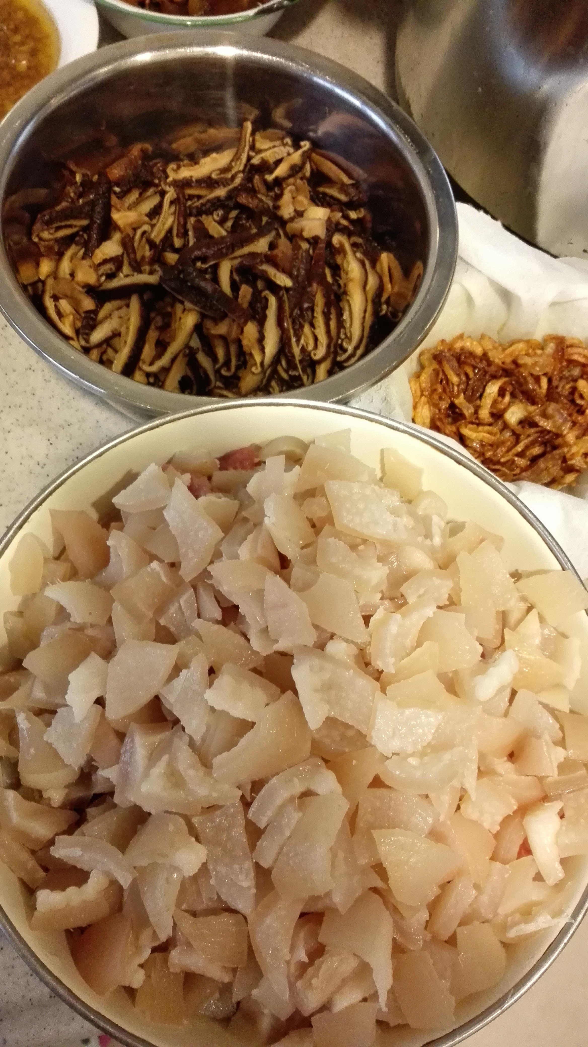 Fanboly下廚房：臺灣滷肉飯的做法 步骤6
