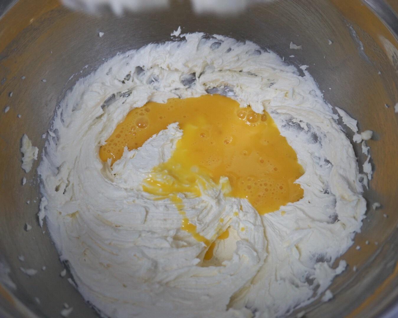 清香檸檬磅蛋糕（基礎蛋糕）的做法 步骤5