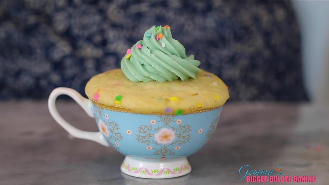 快手1分鐘微波爐杯子蛋糕（1 Minute Microwave Mug Cake）的做法 步骤4
